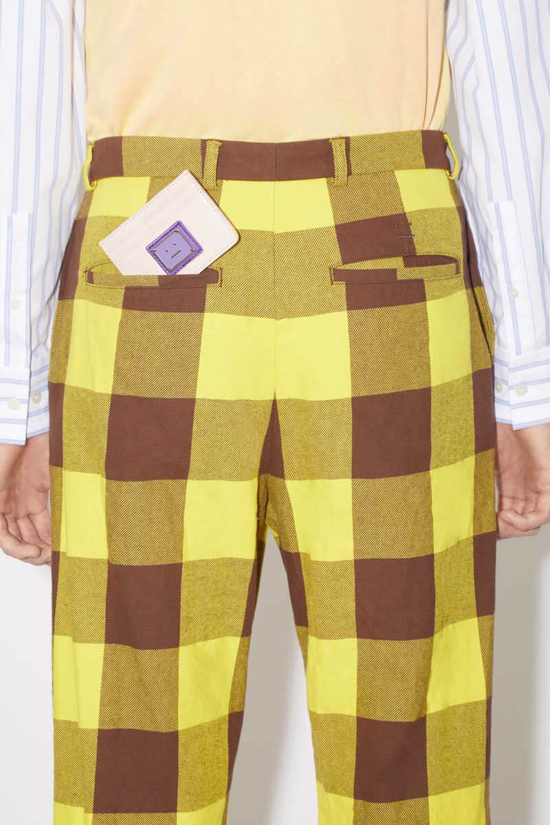 Face logo card holder - Light beige/purple 3