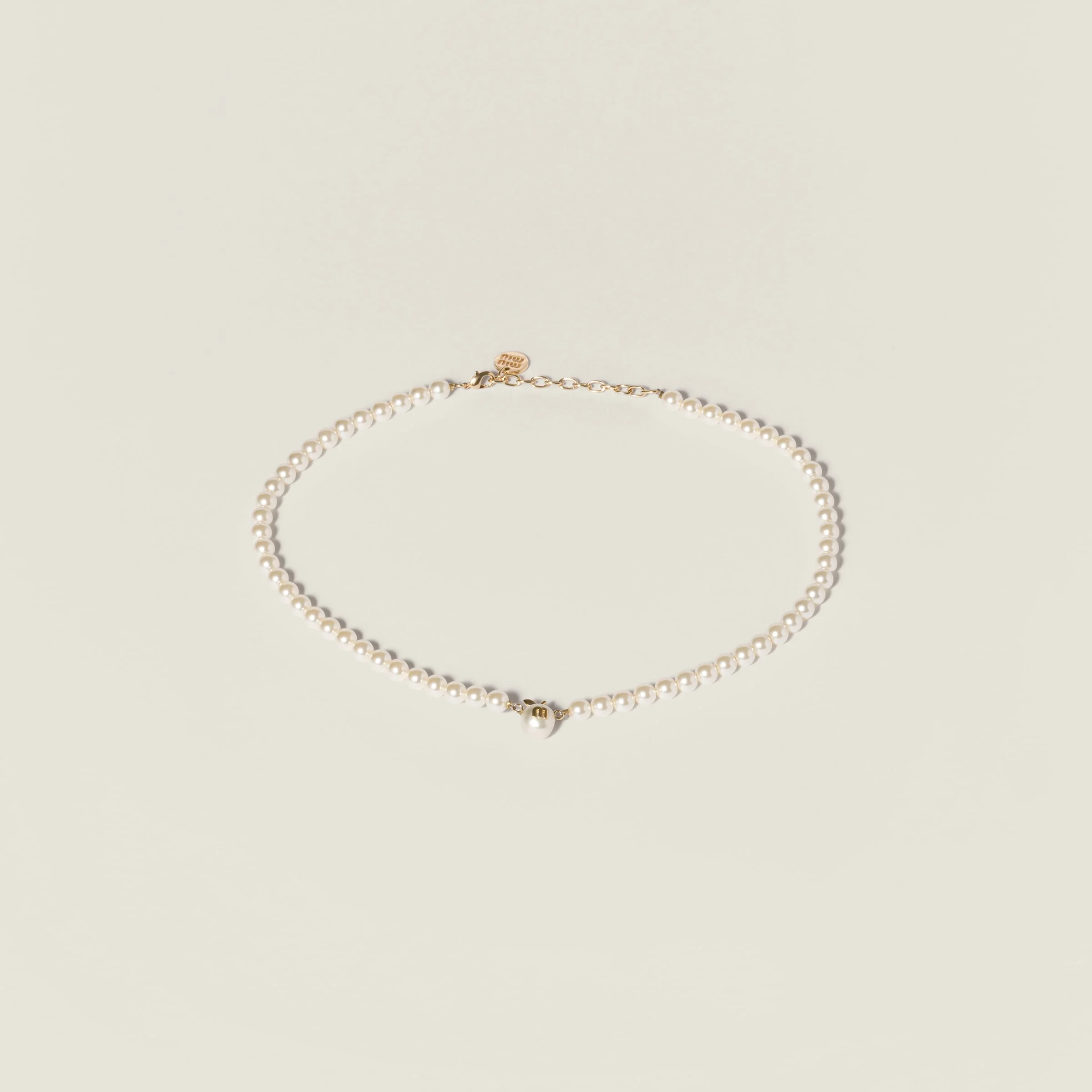 Metal and pearl necklace - 1