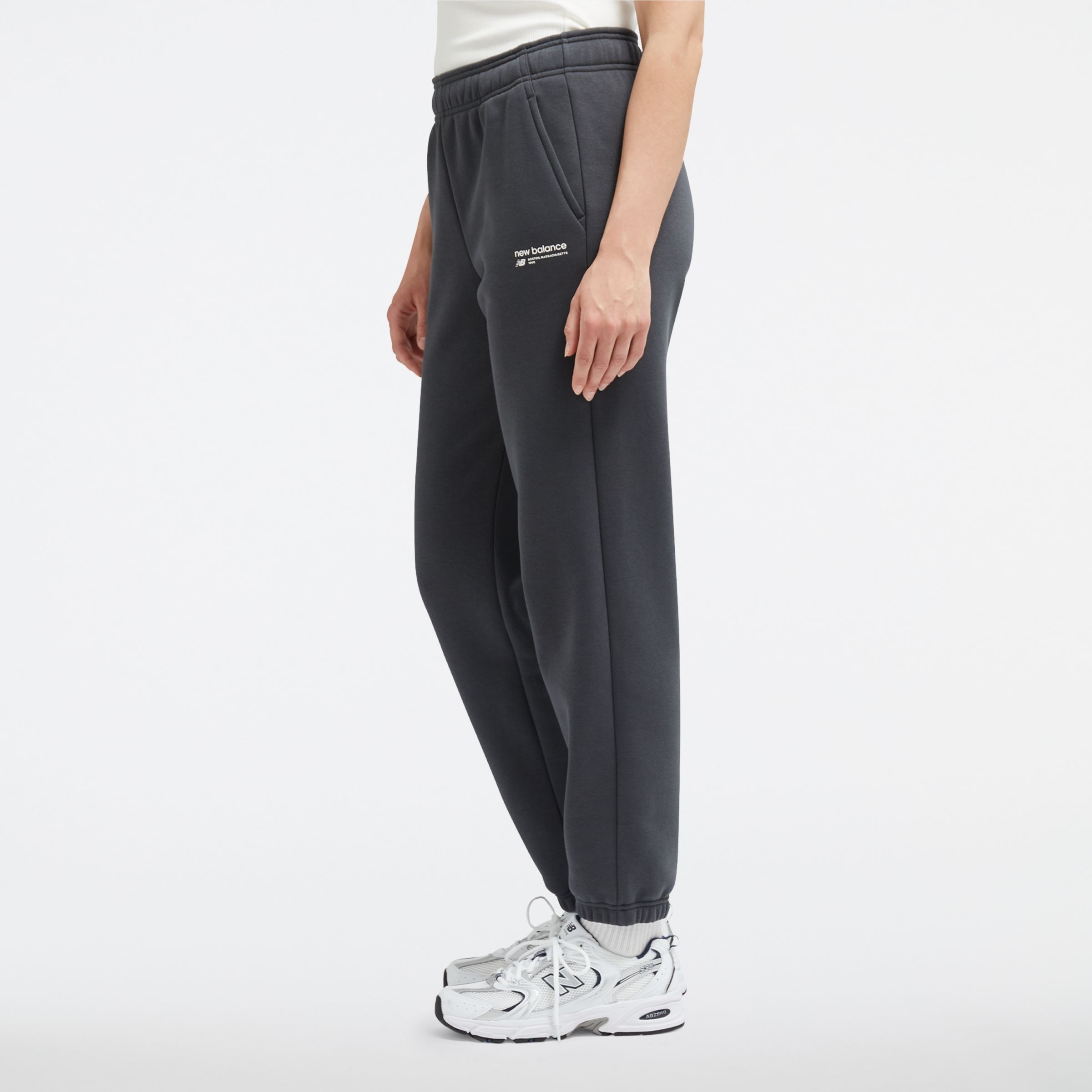 New Balance Linear Heritage Brushed Back Fleece Sweatpant