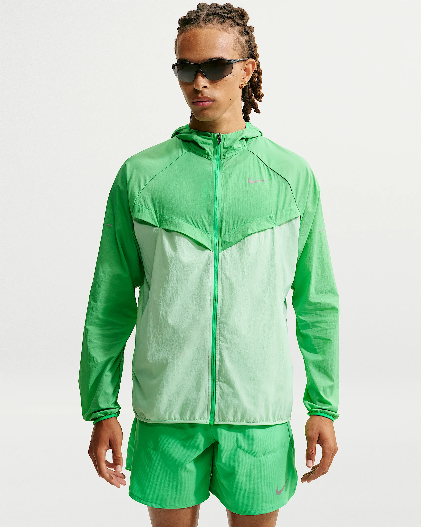Nike Stride Men's Repel UV Running Jacket - 1