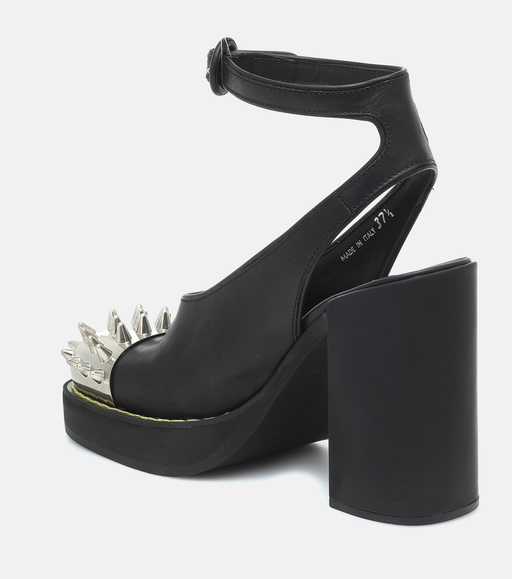 Studded leather platform pumps - 3