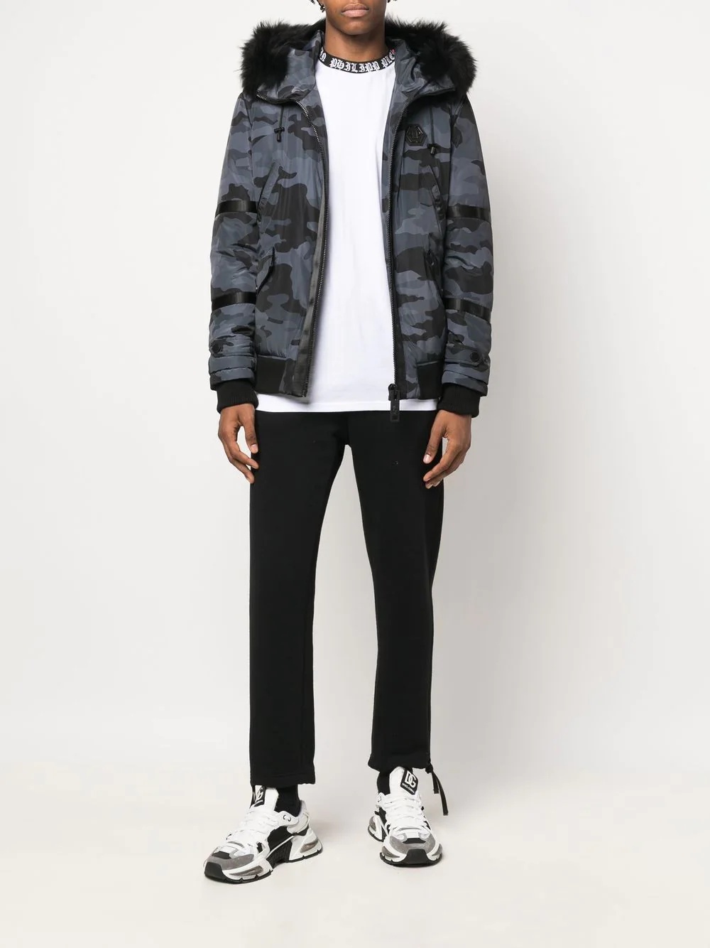 camouflage-print padded jacket - 2