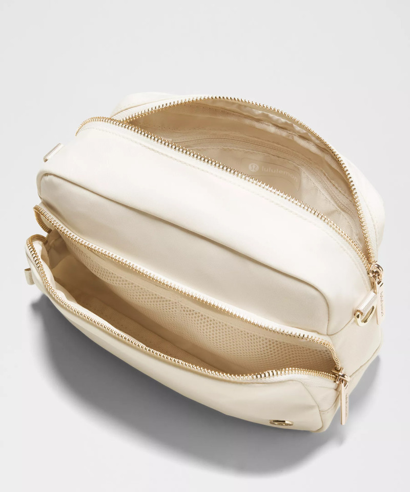 Everywhere Crossbody 3L Large *Metal Hardware 4