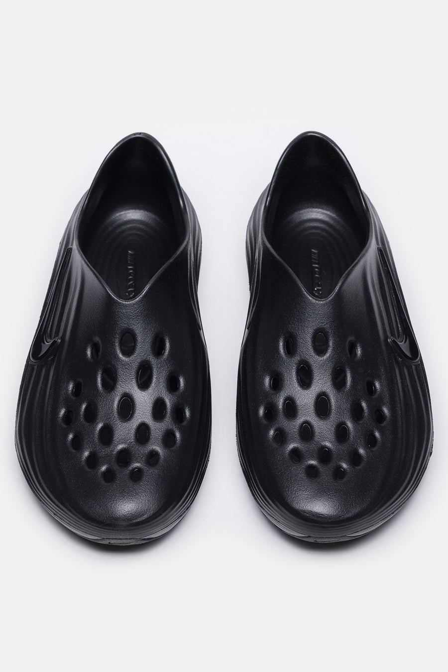 ReactX Rejuven8 Clog in Black/Black - 4