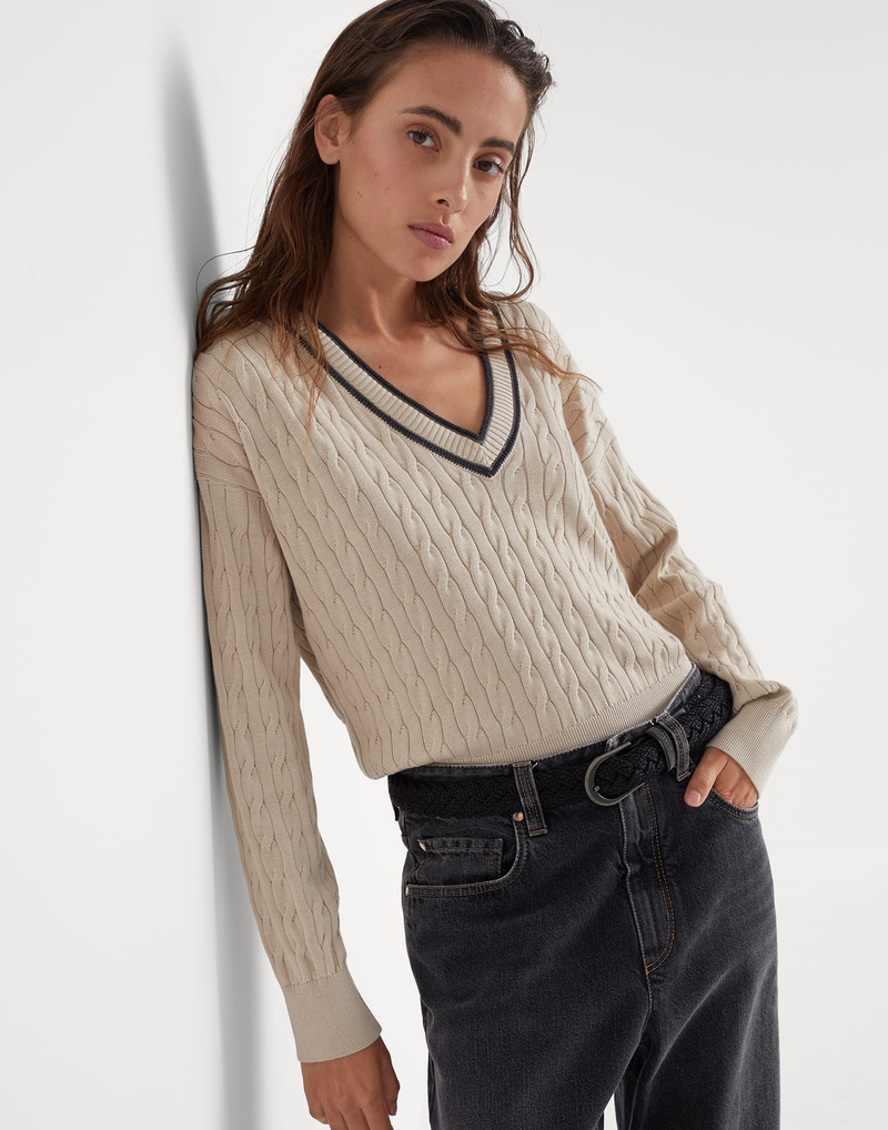 Cotton cable knit sweater with shiny contrast trims 4