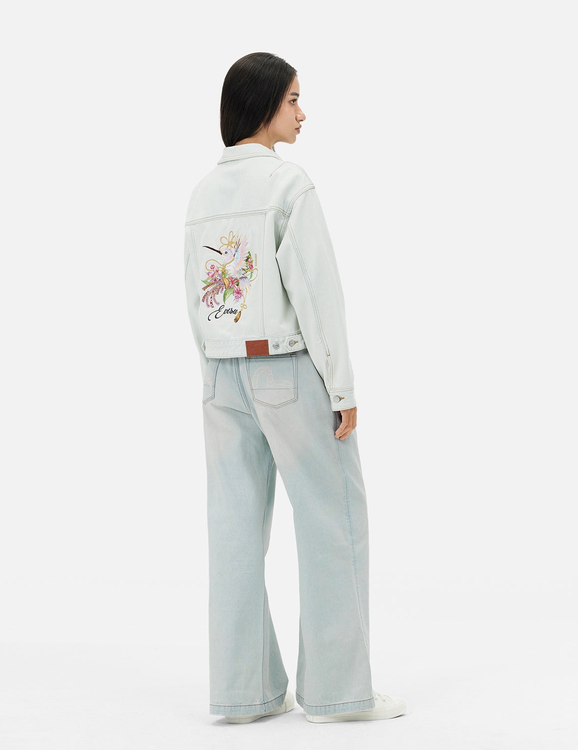 Hummingbird and Magnolia Embroidery Loose Fit Quilted Denim Jacket - 4