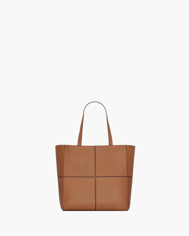 SAINT LAURENT SAINT LAURENT PARIS SMALL 4 CARRÉ TOTE IN LEATHER outlook