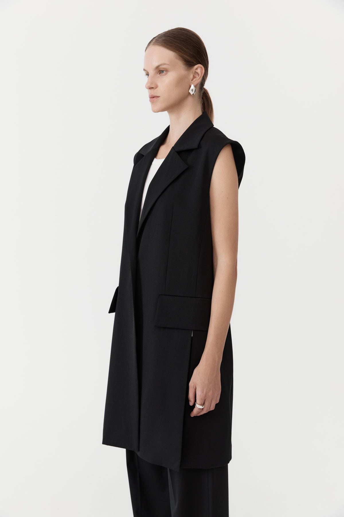 Sleeveless Tailored Blazer - Black - 3