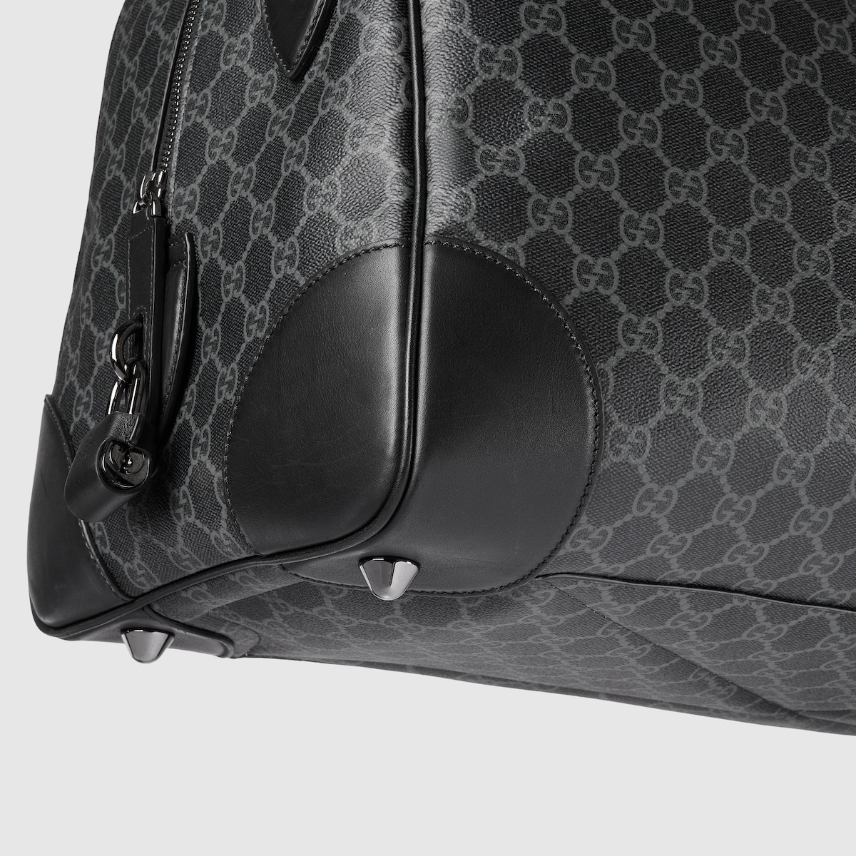 GG Emblem medium duffle bag - 9