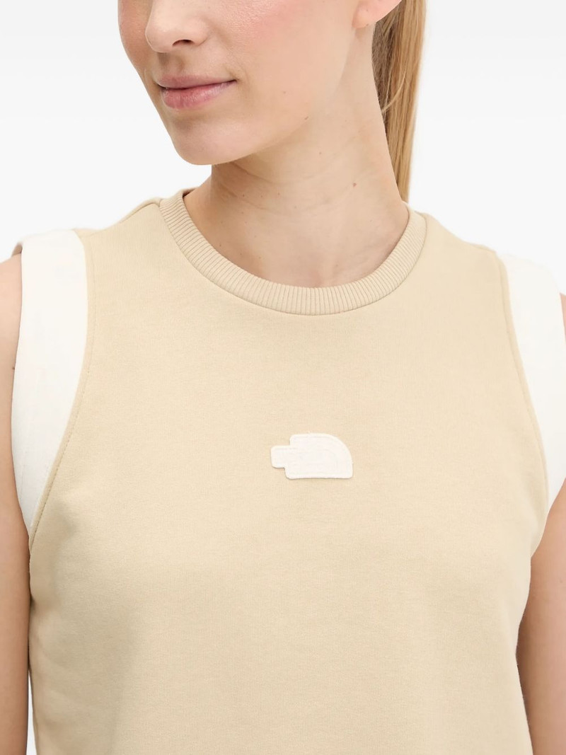 contrast-panel sleeveless top 4