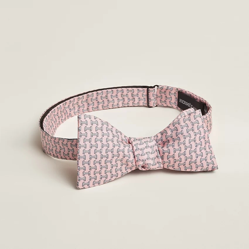 H en Relief bow tie - 1