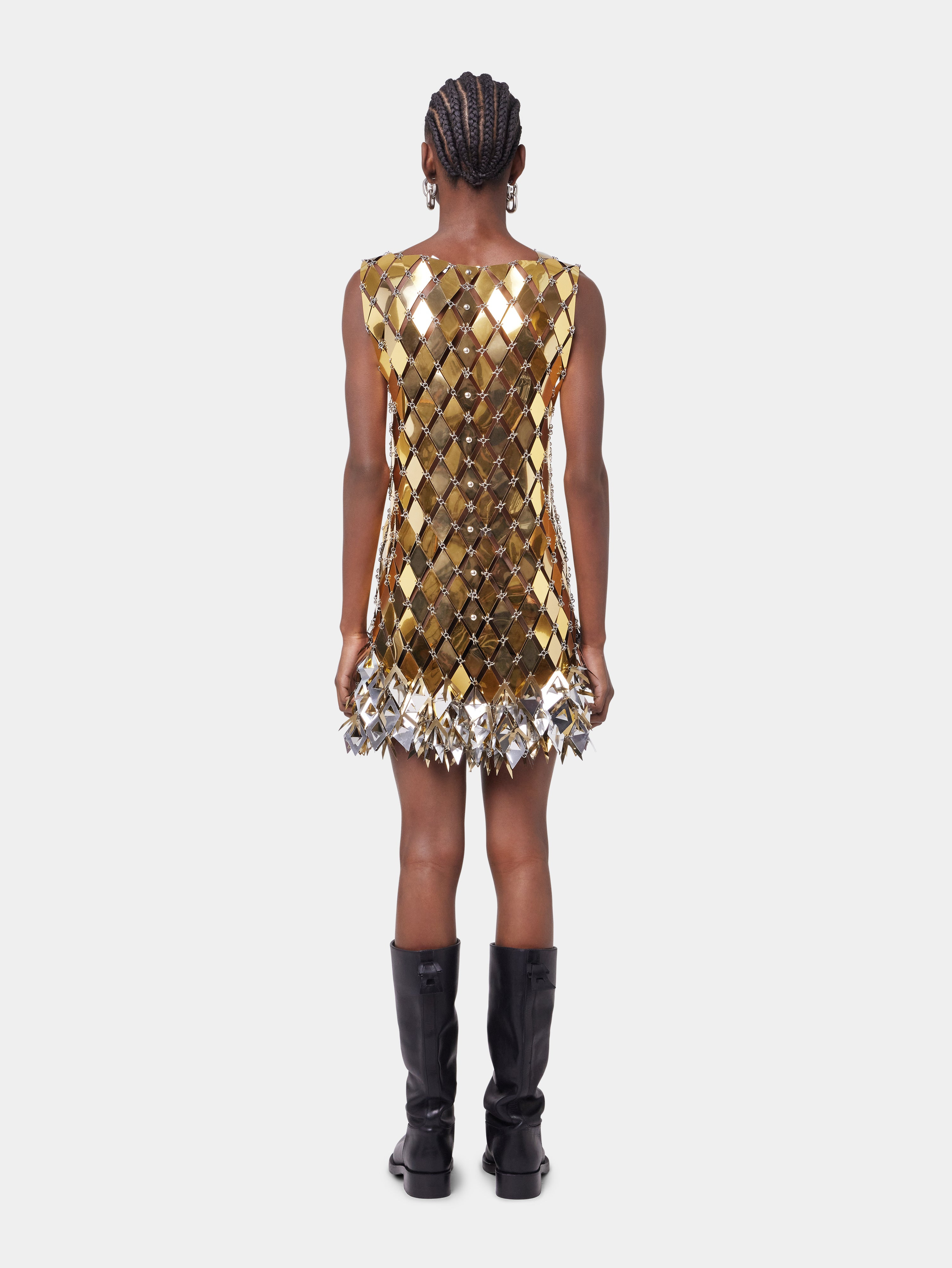 GOLD SHORT DRESS IN ASSEMBLY - 4