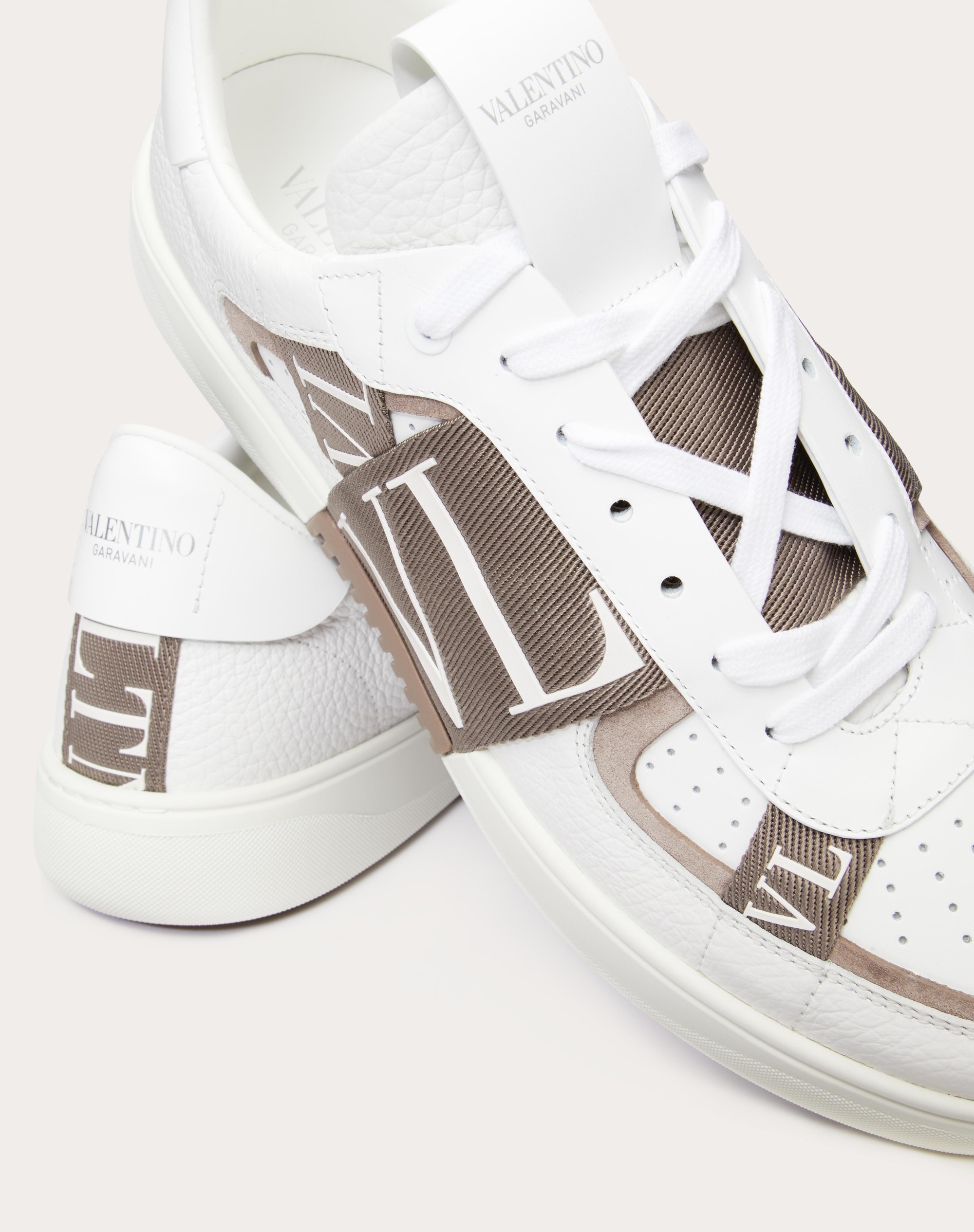 【VALENTINO】VLTN BANDED SNEAKERS Valentino Bicolor VLTN With Band Low Top Sneaker 38.5 – THE