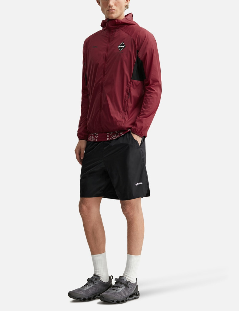 F.C. REAL BRISTOL LIGHT WEIGHT BREATHABLE PACKABLE HOODIE outlook