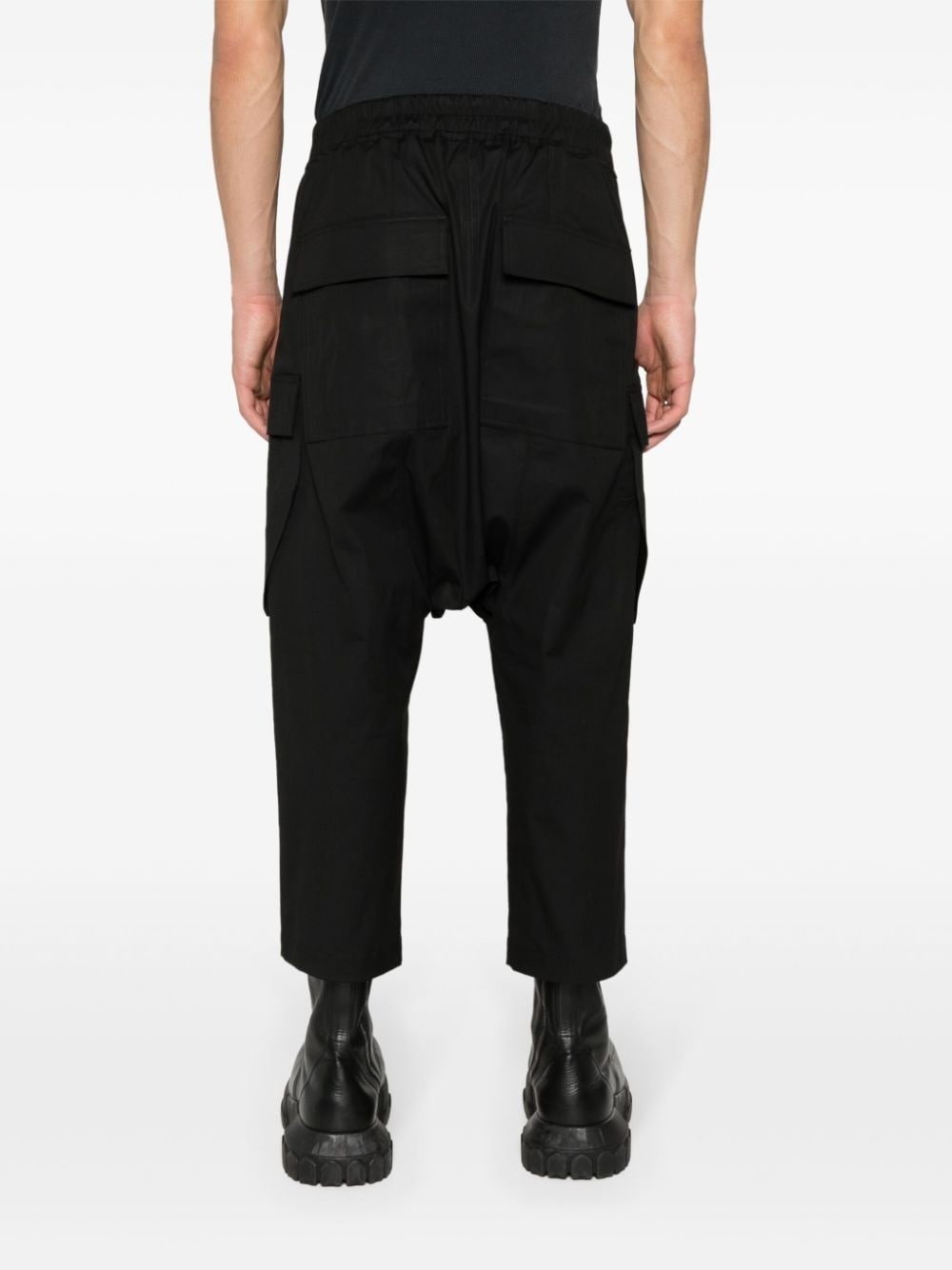 cropped drop-crotch trousers - 4