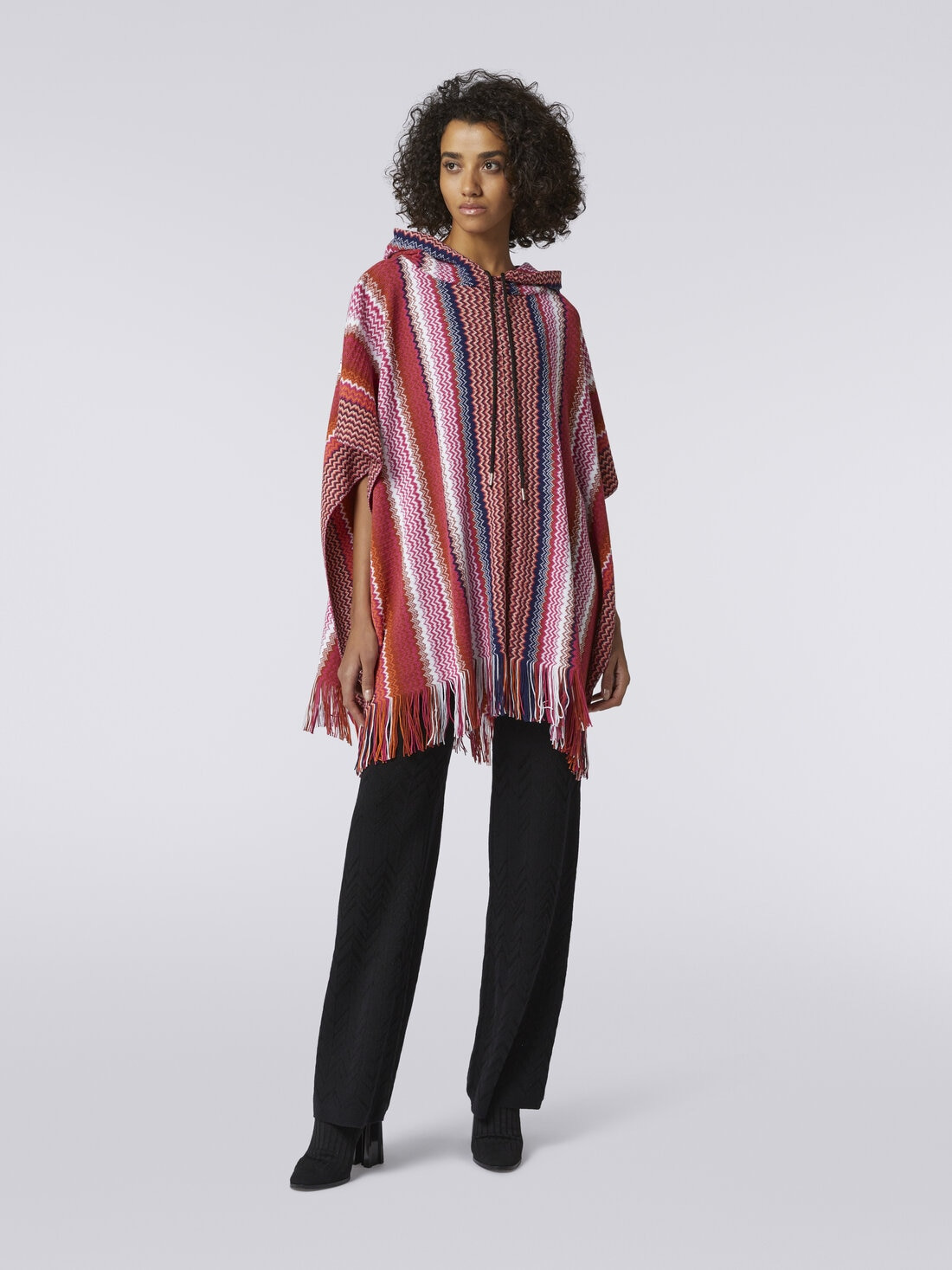 Zigzag wool blend poncho with frayed edge - 2