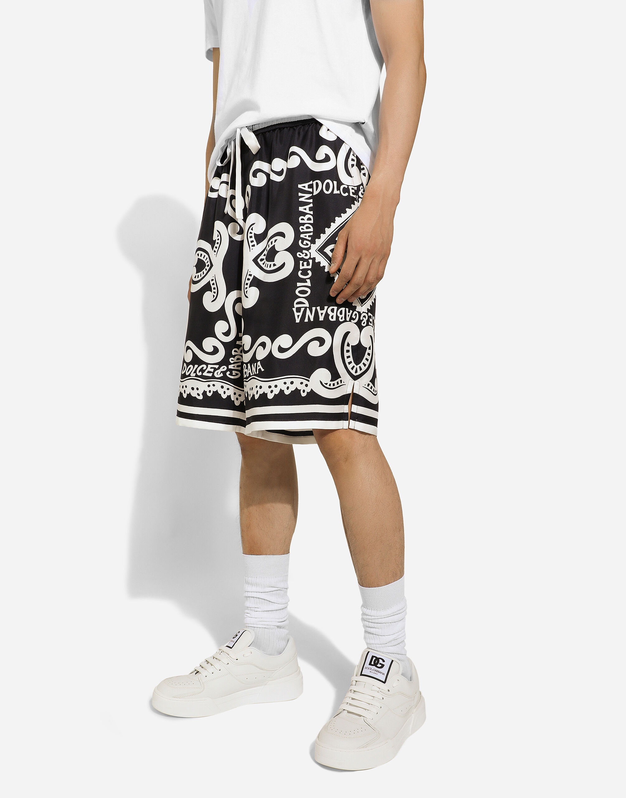 Marina-print silk twill shorts - 4