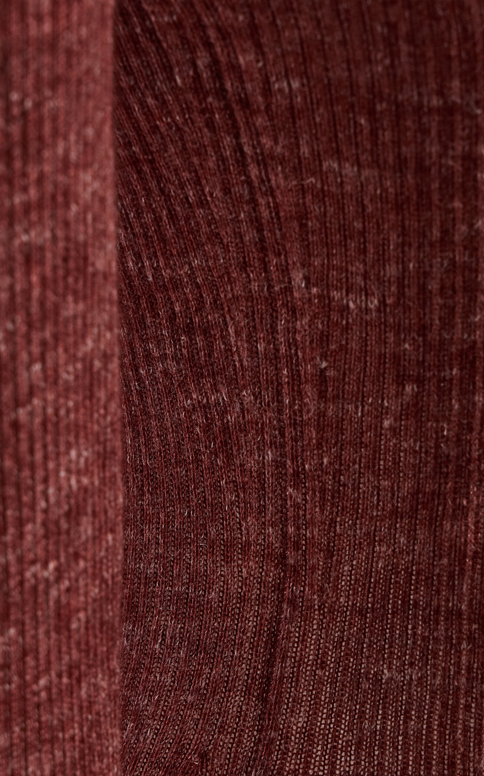 Aldona Cashmere, Silk and Hemp Turtleneck Top burgundy - 5