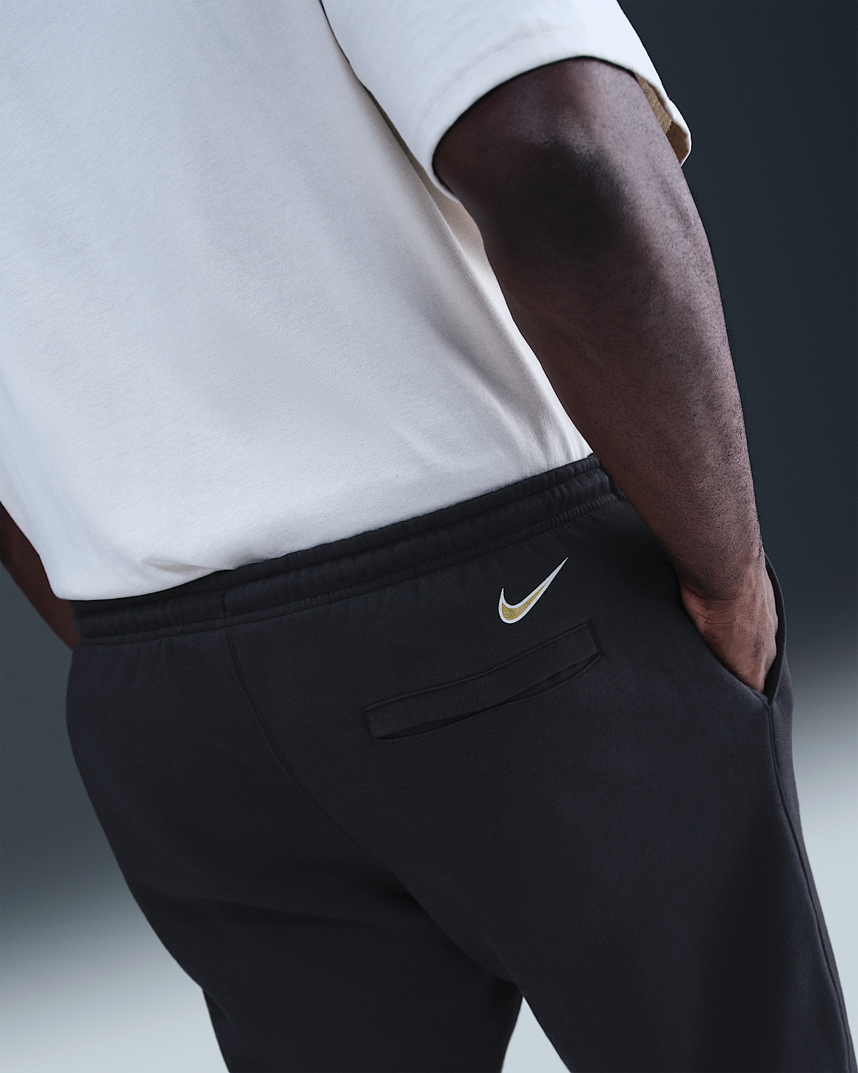 Nike Sportswear Club Men's Fleece Joggers - 8