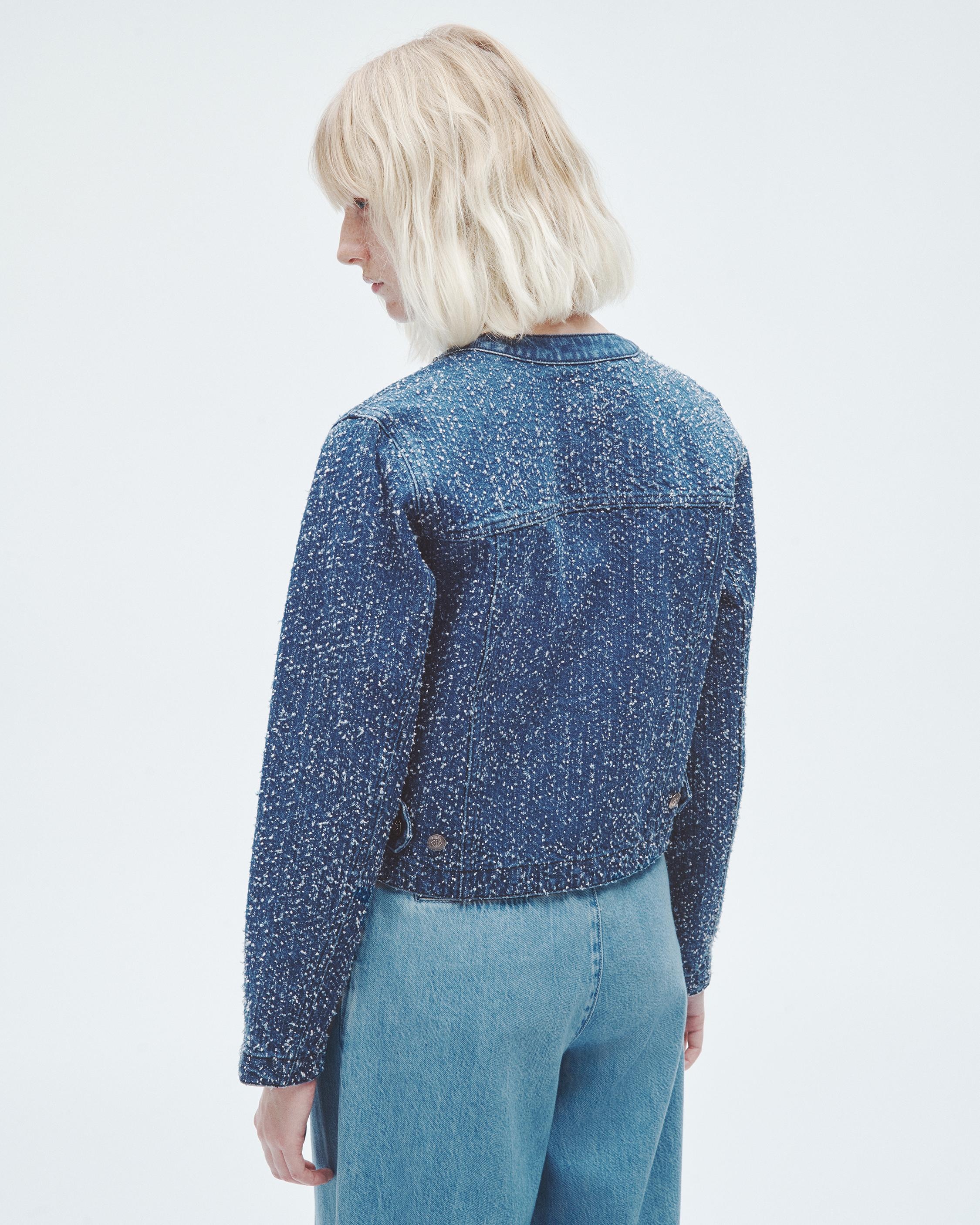 Cora Denim Jacket
Classic Fit - 5