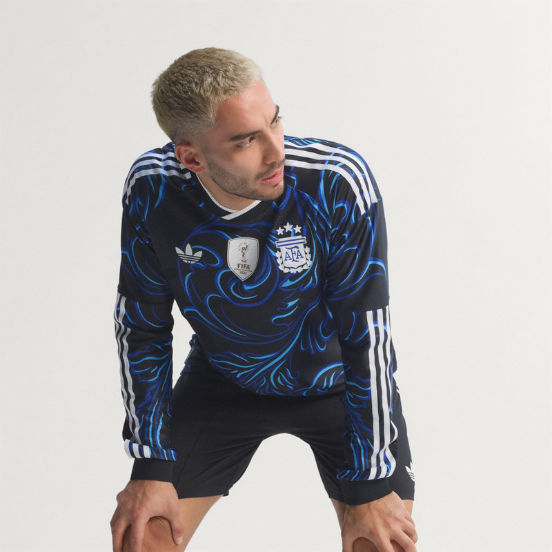 Argentina 26 Away Authentic Long Sleeve Jersey 8