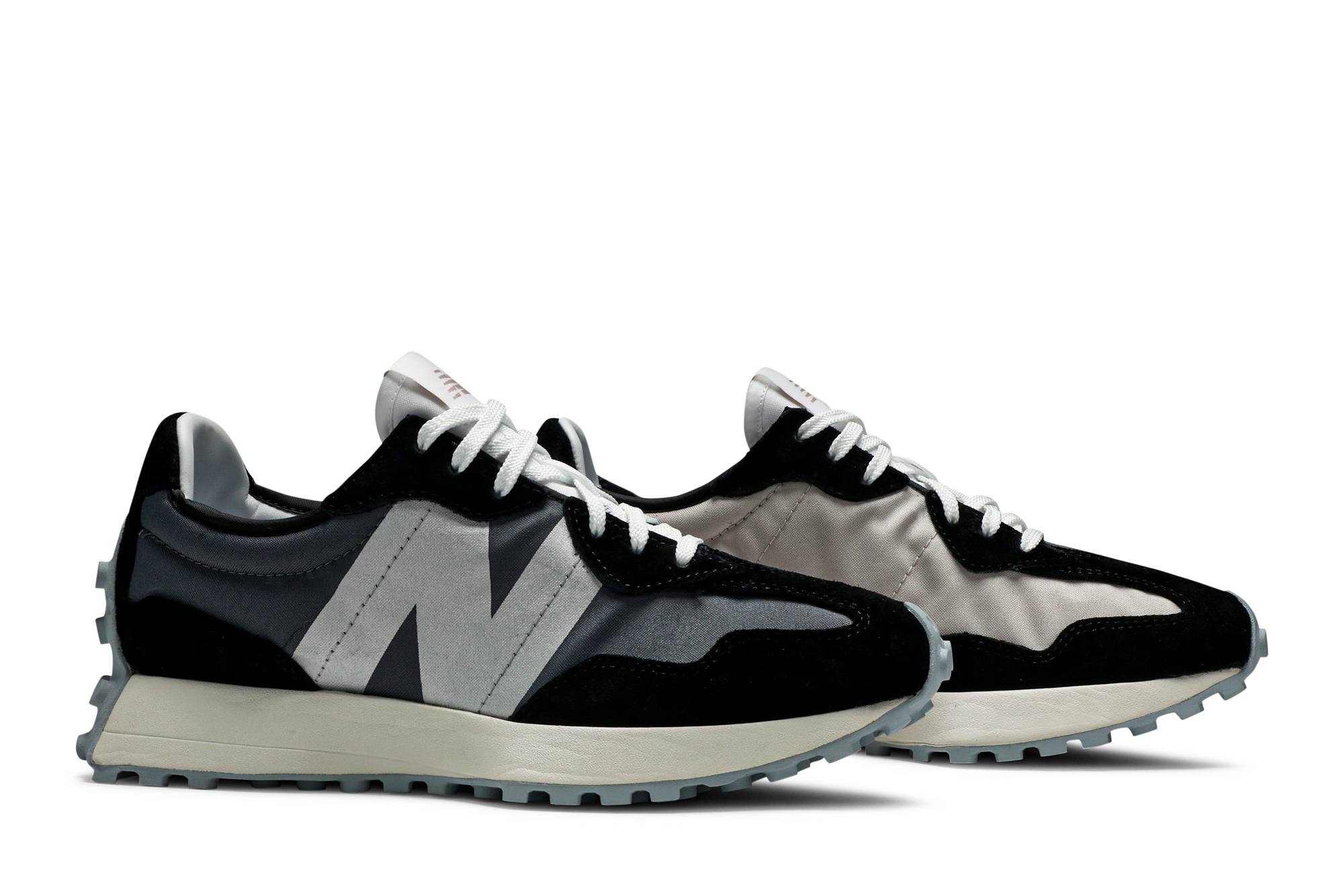 Wmns 327 'Black White' - 8