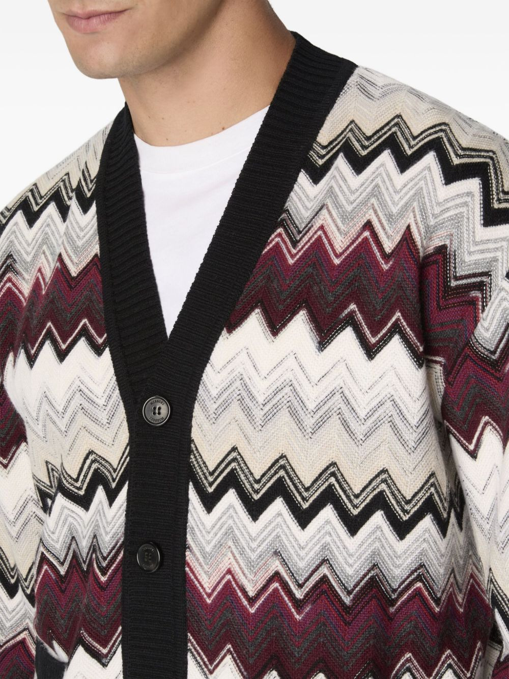 chevron-pattern button cardigan - 4