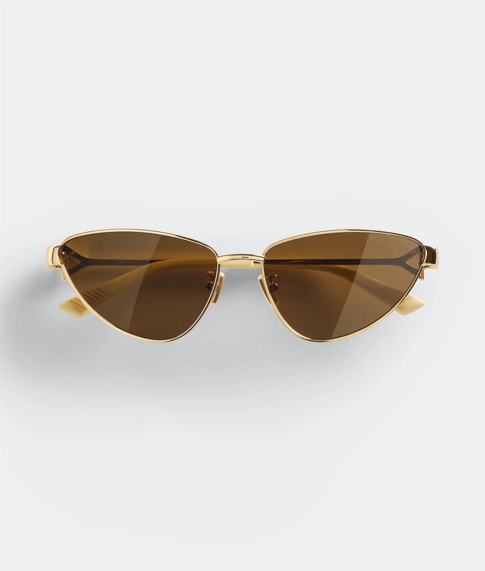 turn cat-eye sunglasses - 1
