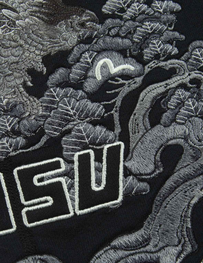 EAGLE AND PINE TREE GRAPHIC EMBROIDERY SWEAT SHORTS 9