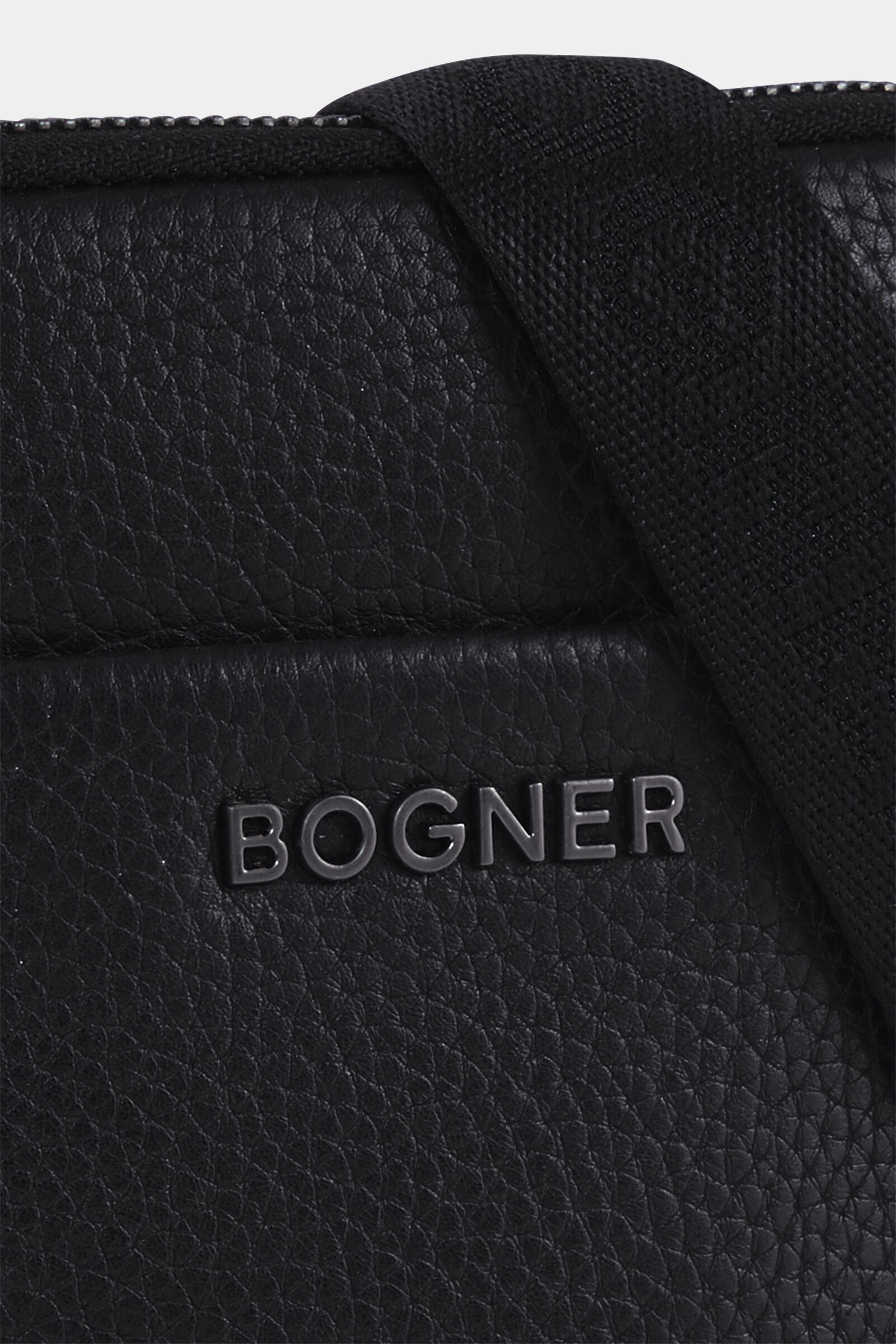 Jasper Jacob shoulder bag in Black - 5
