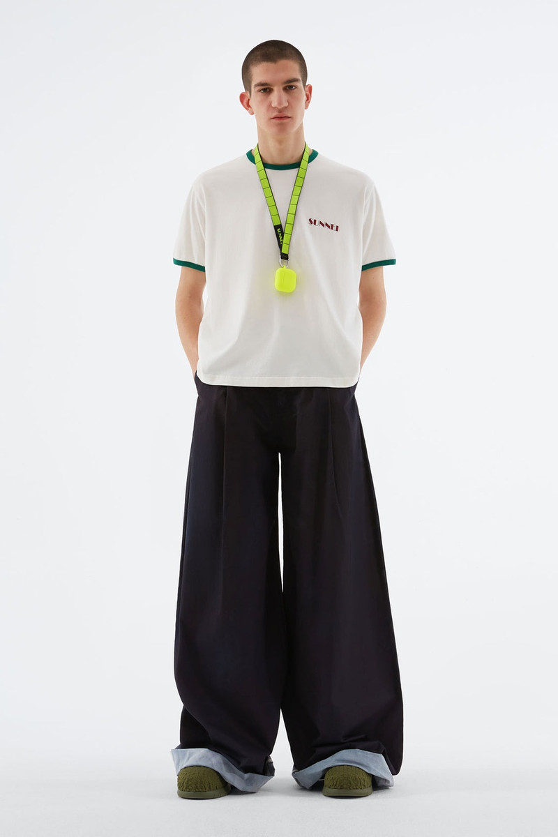 WHITE T-SHIRT WITH BORDEAUX MINI LOGO 3