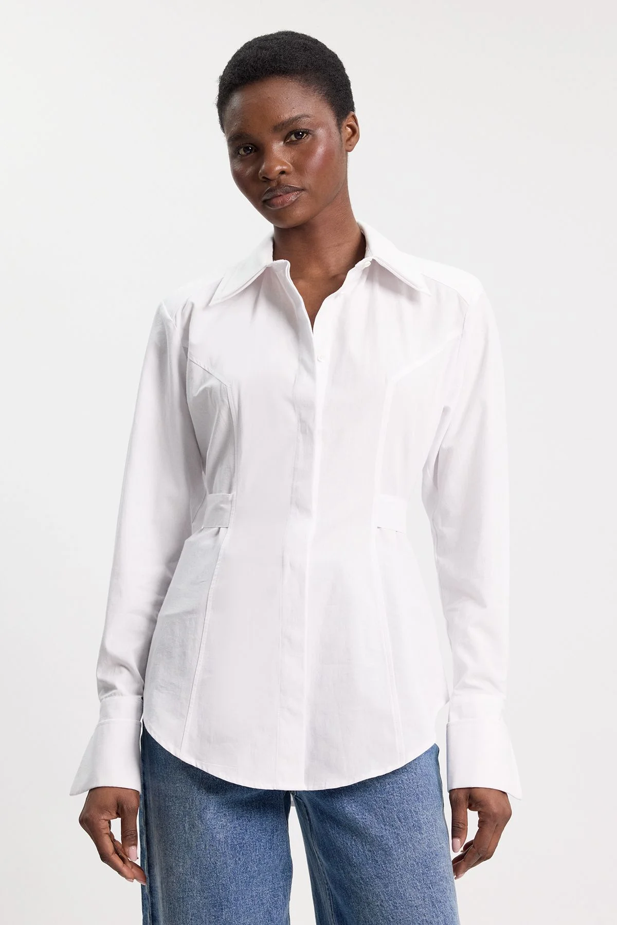 Woven Fitted Buttoned Shirt - 1