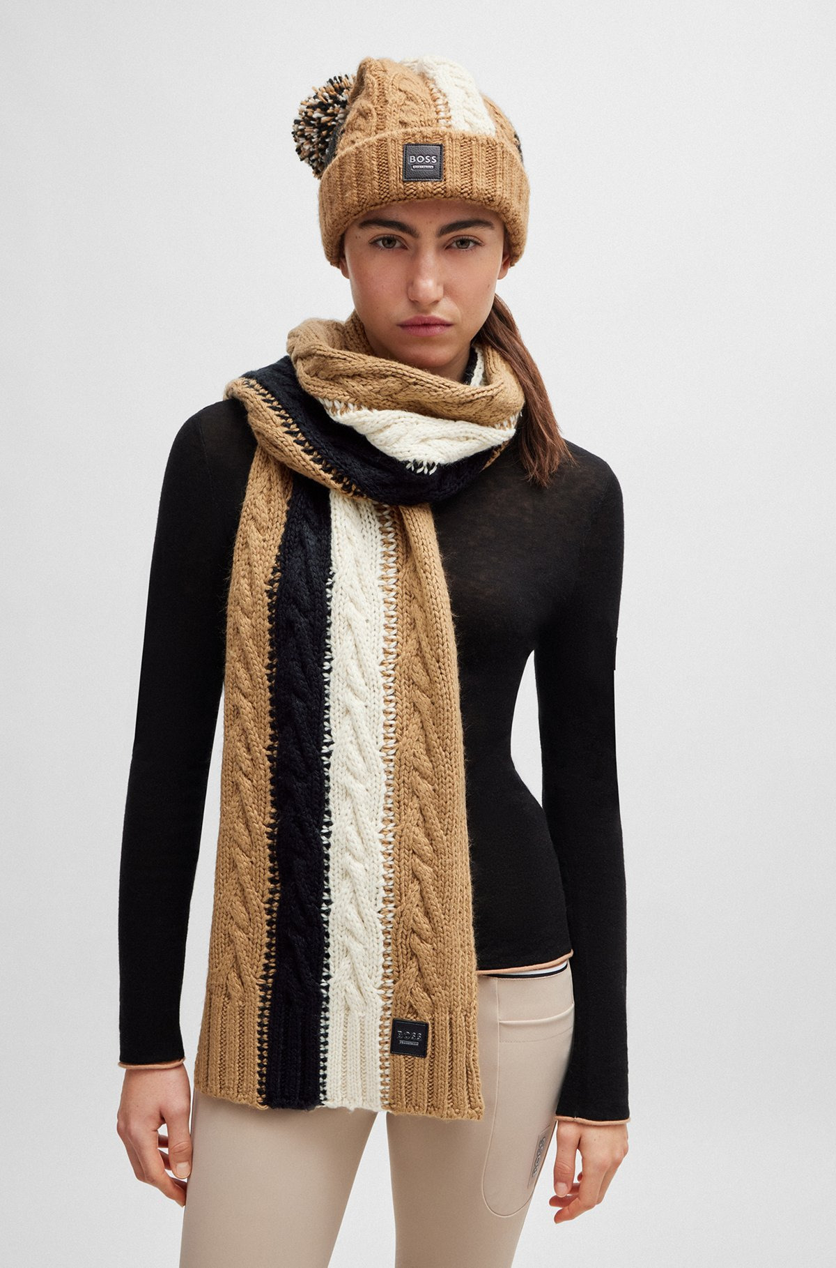 EQUESTRIAN CABLE-KNIT SCARF WITH SIGNATURE STRIPE - 3
