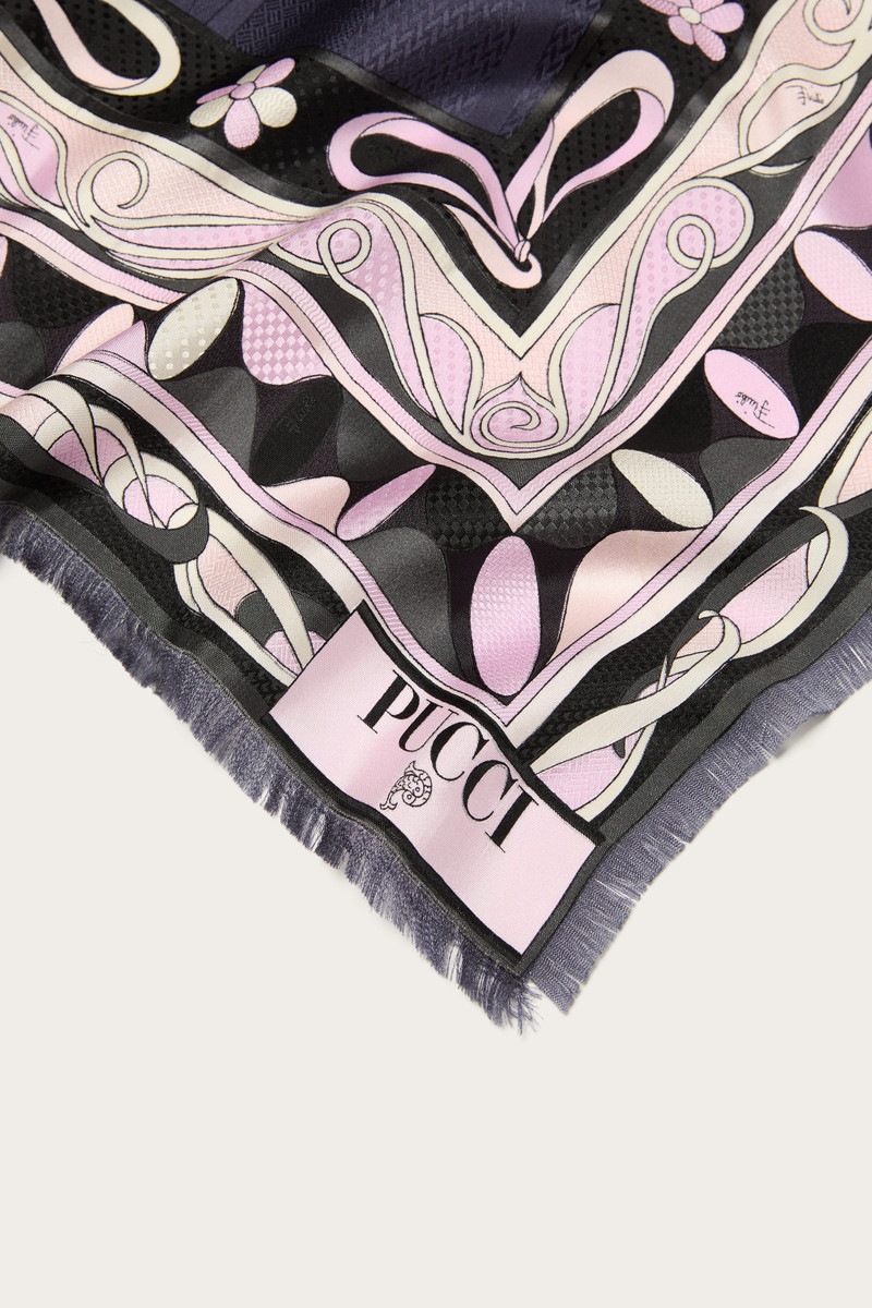 PUCCI MIXED PRINTS SILK STOLE outlook