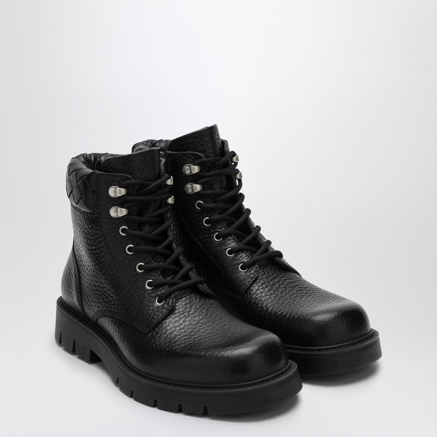 Bottega Veneta Men Black Leather Ankle Boots - 2