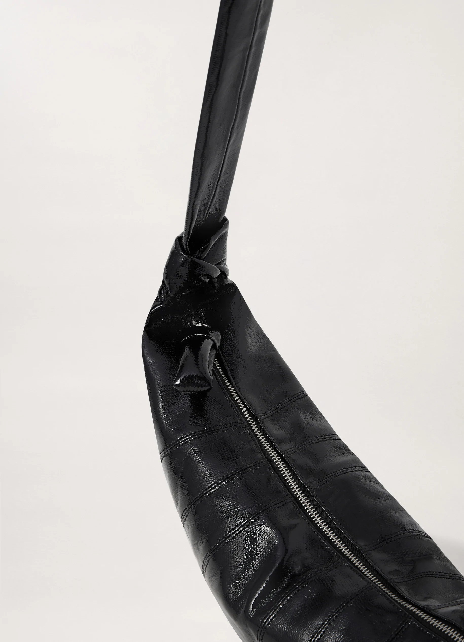MEDIUM CROISSANT BAG
COATED COTTON - 2