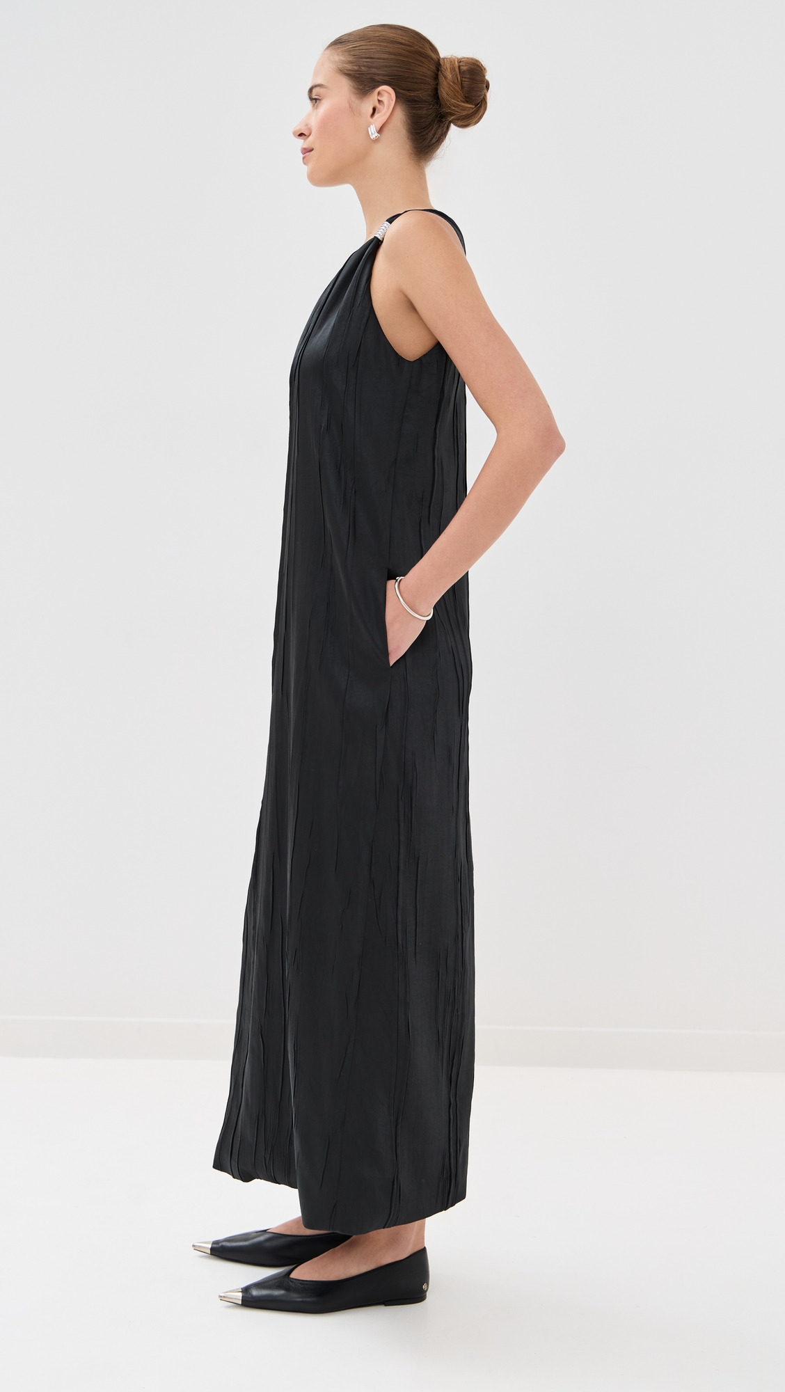 The Keke Deep V Shift Midi Dress - 3