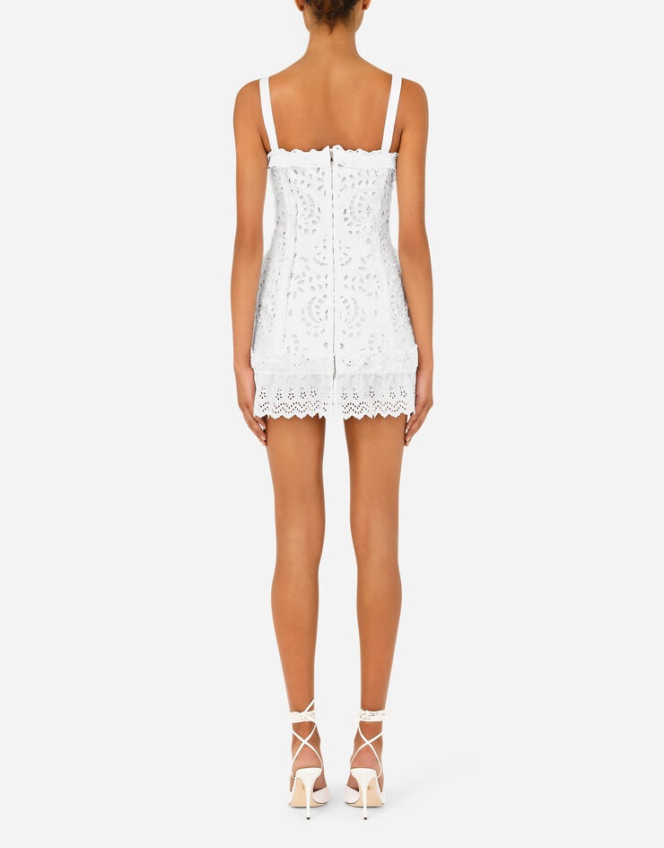 Short dress with openwork embellishment - 3