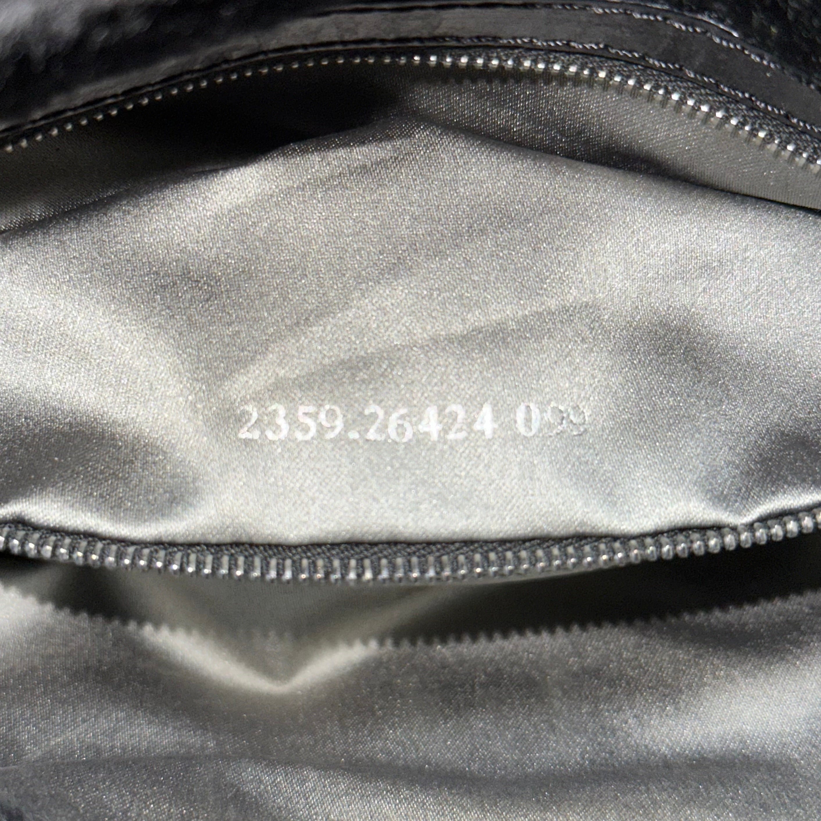 FENDI Fall Winter 1999 Fur Mamma Baguette Bag - 11