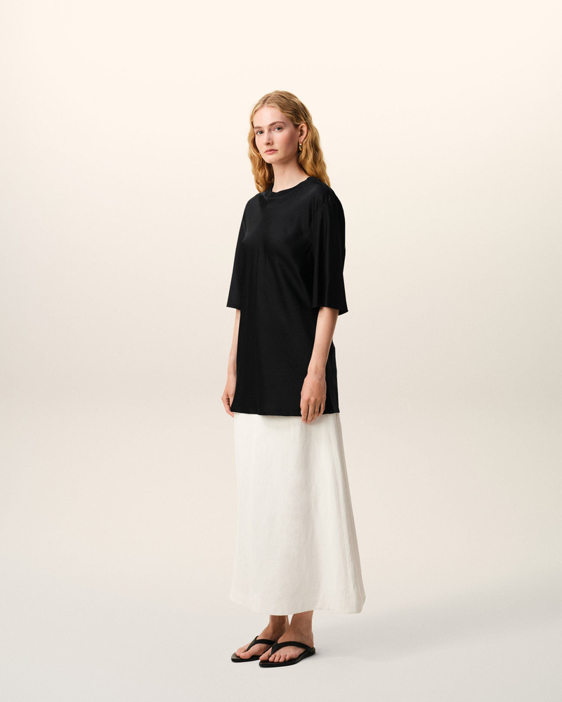 BLACK SATIN SHORT SLEEVES RIB DETAIL T-SHIRT 6