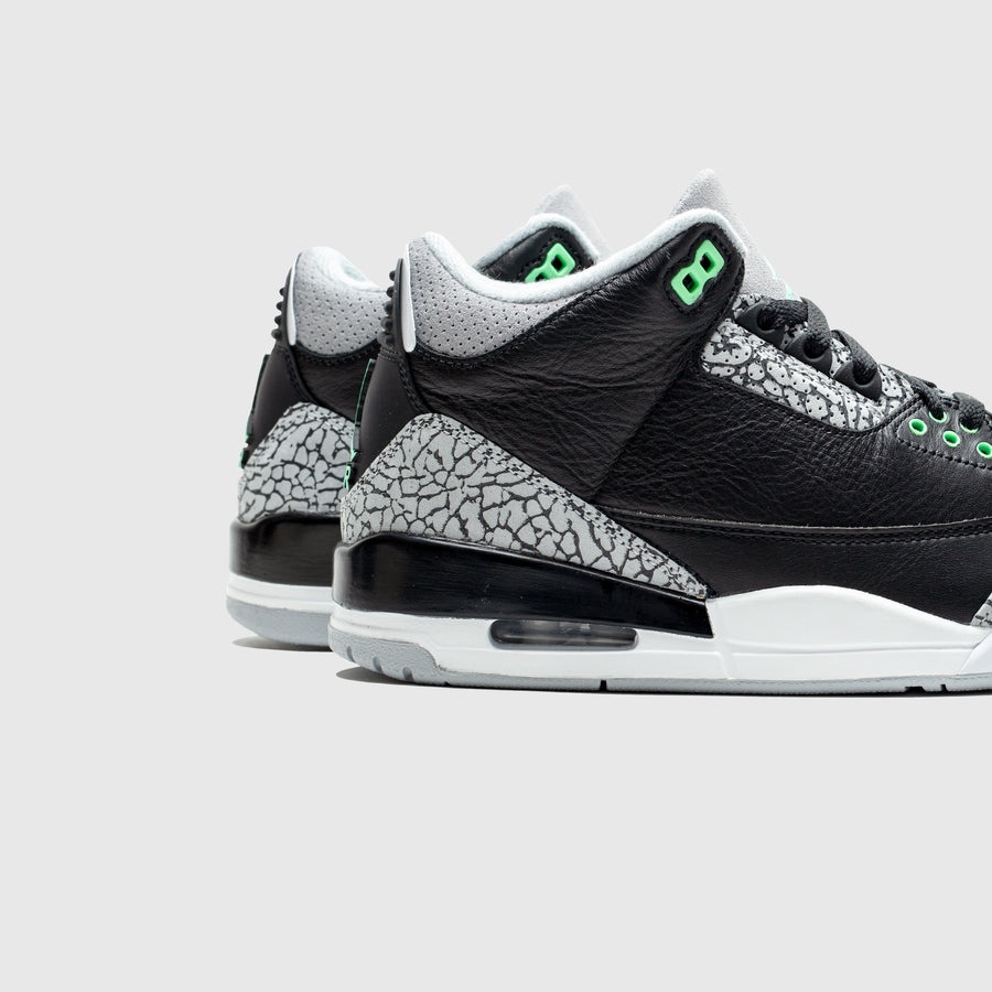 AIR JORDAN 3 RETRO "BLACK/GREEN GLOW" - 5