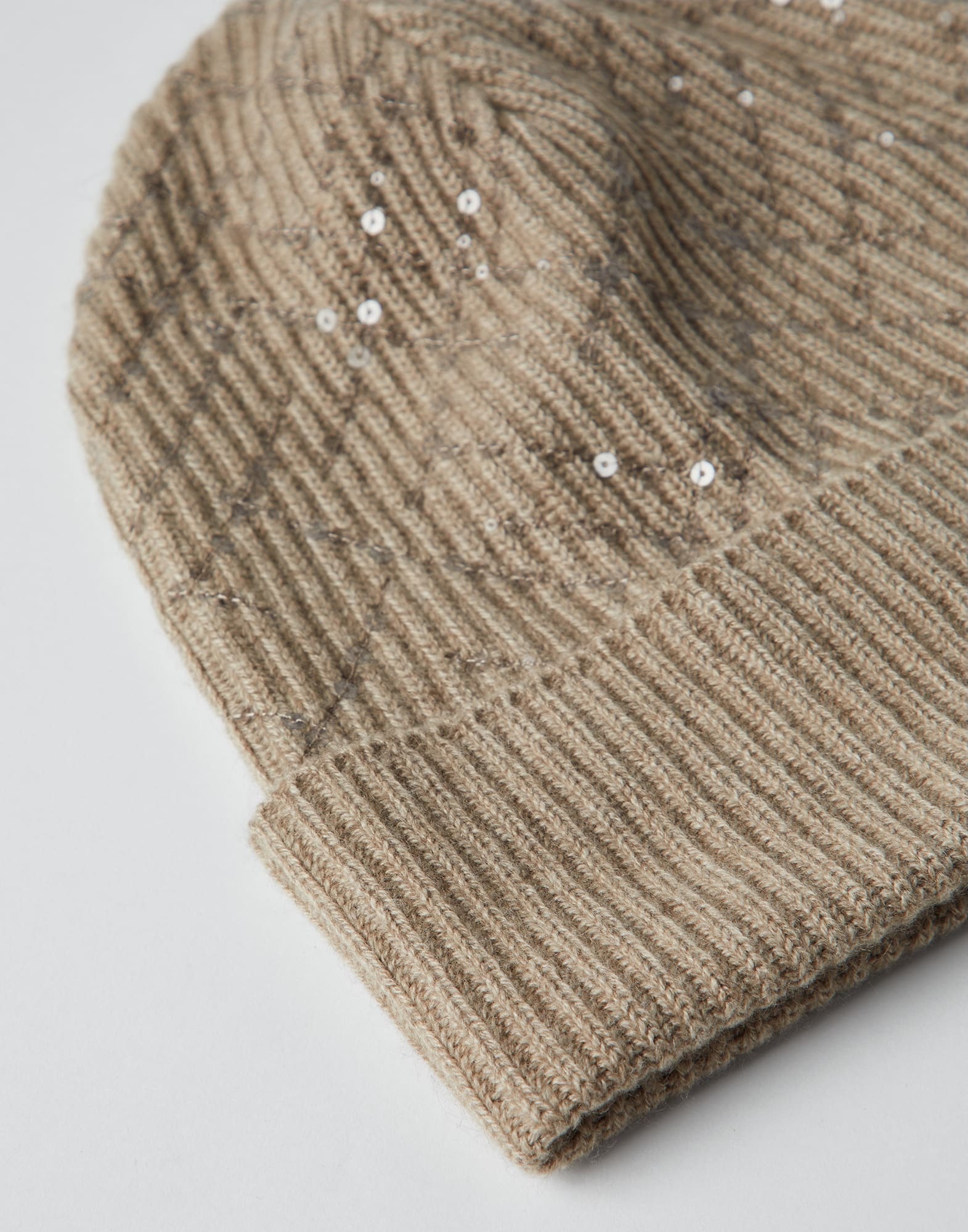 Cashmere English rib beanie with dazzling embroidery - 2