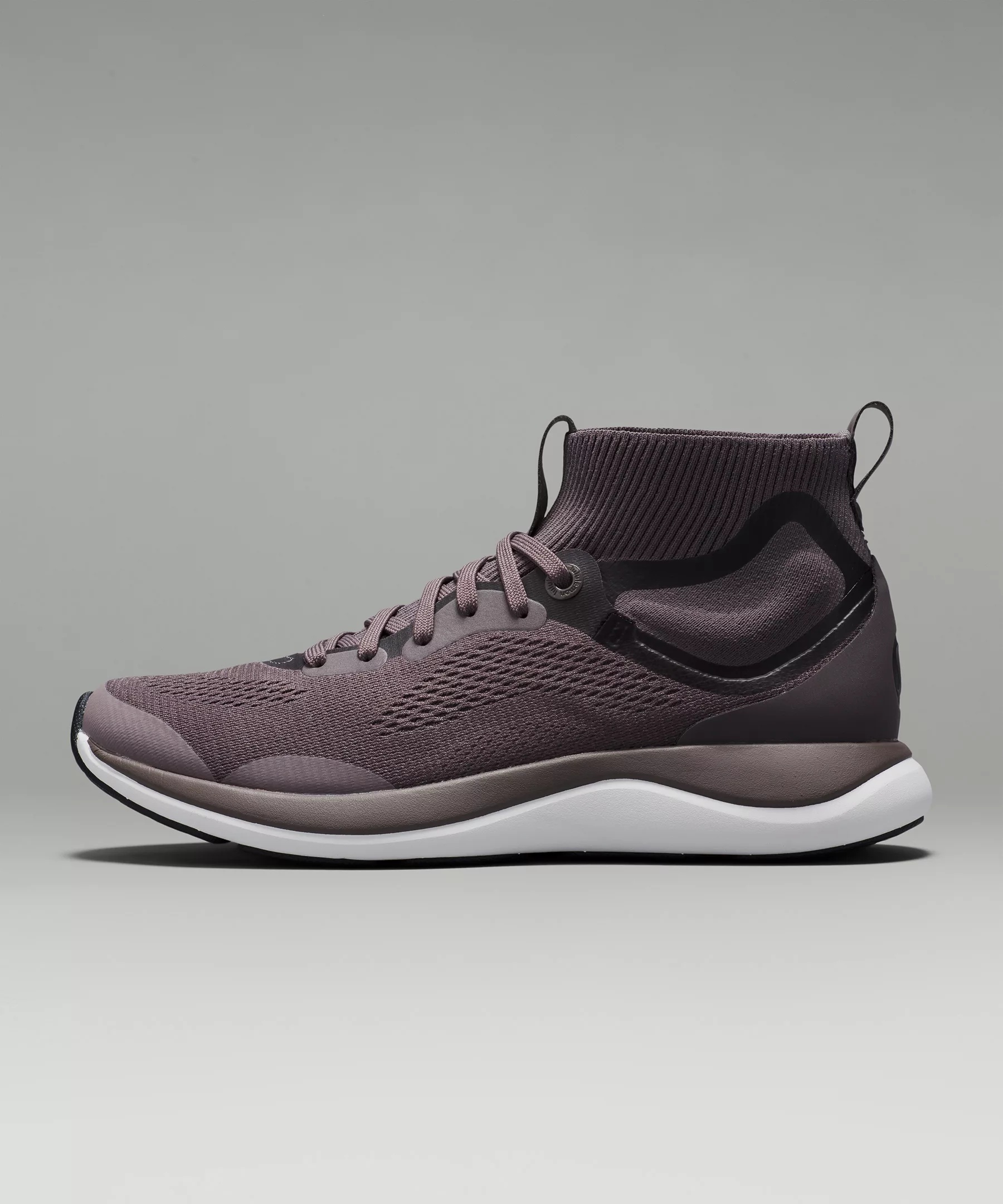 Women's Chargefeel Mid Workout Shoe - 4