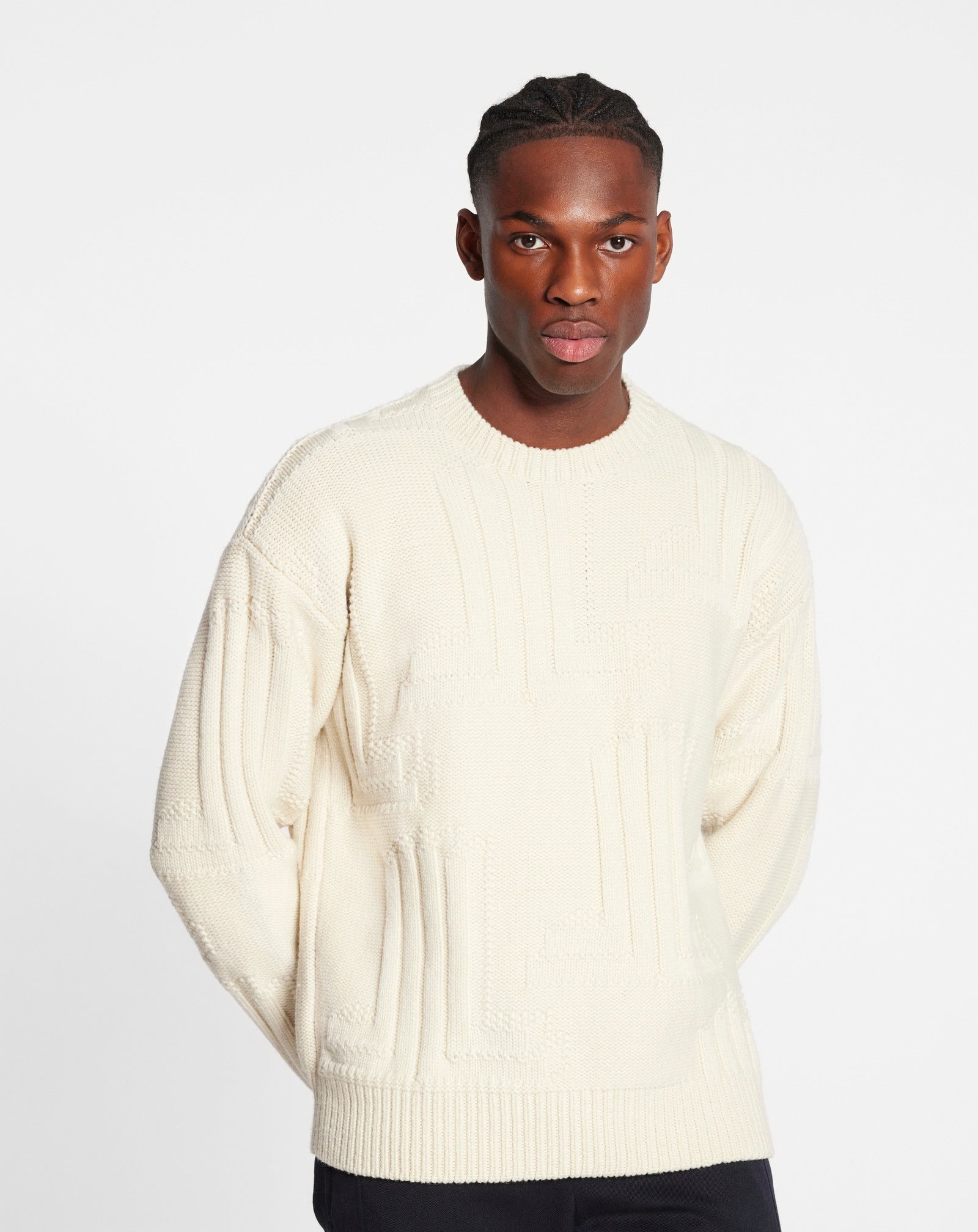 JL3D THICK ROUND NECK SWEATER - 3