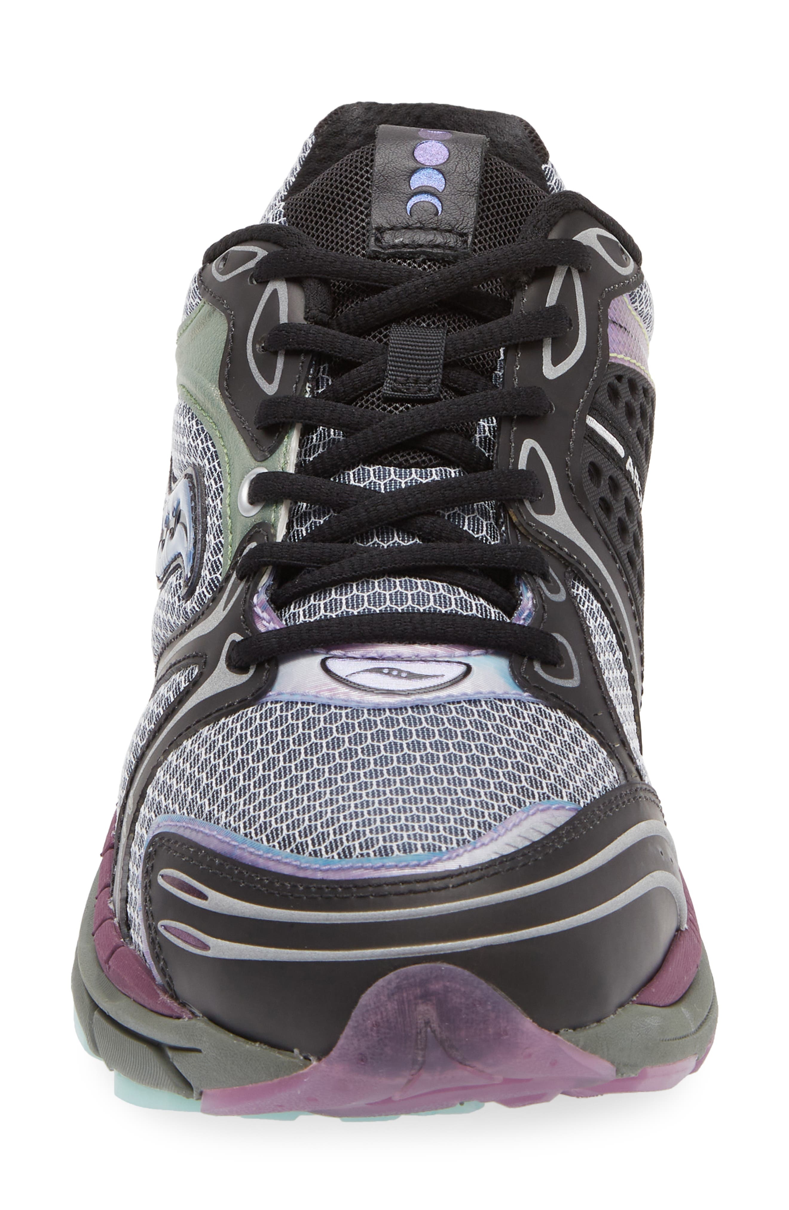 Saucony ProGrid Triumph 4 Sneaker in Navy/Olographic at Nordstrom - 5
