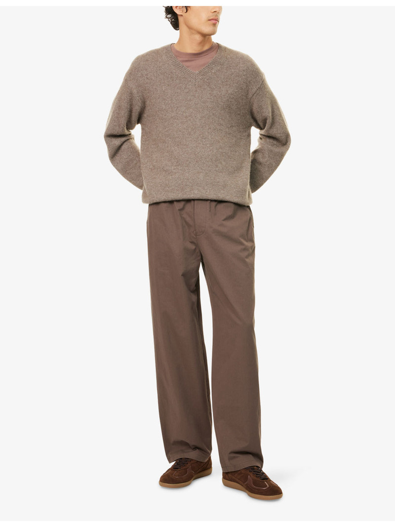 FRAME V-Neck Cashmere And Silk Jumper outlook