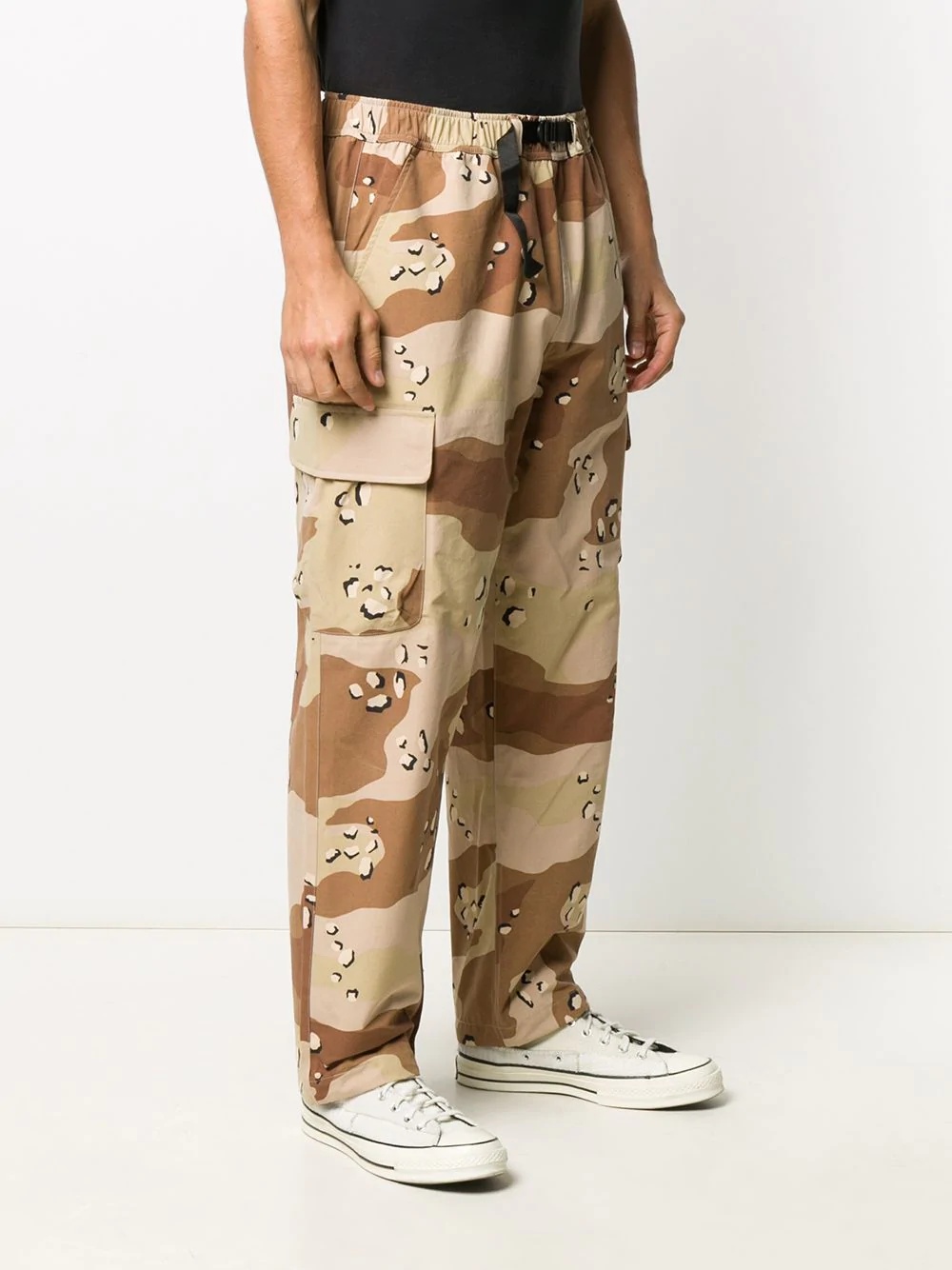 camouflage print cargo trousers - 3