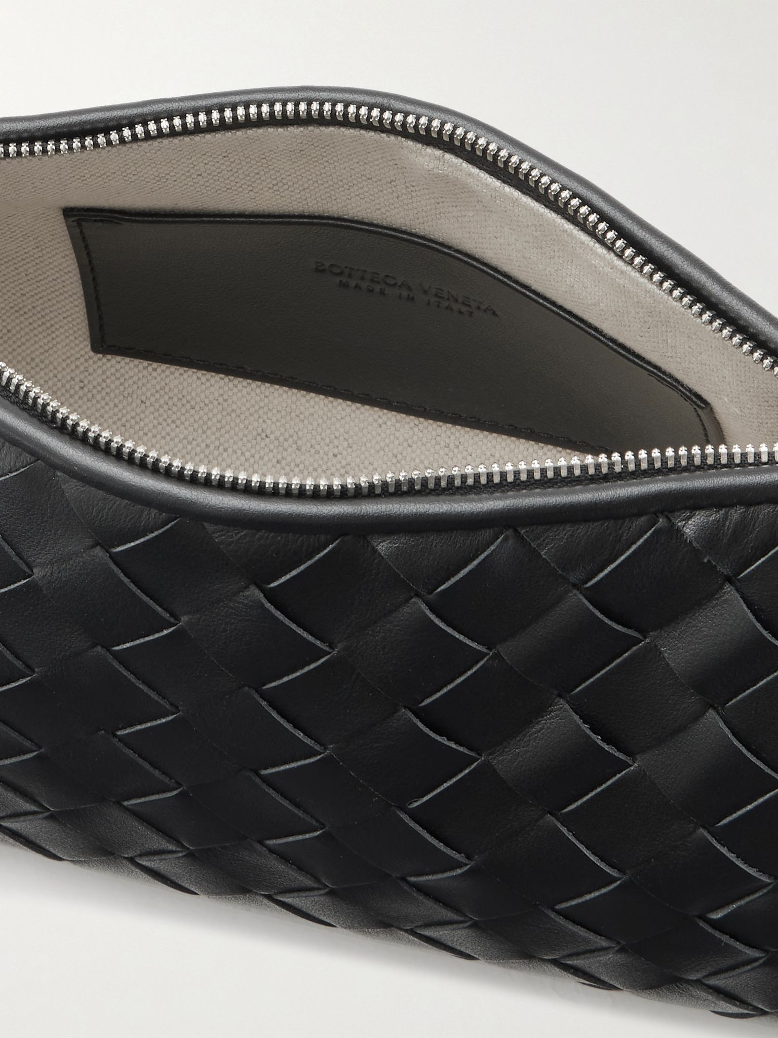 Intrecciato Leather Messenger Bag Black - 5