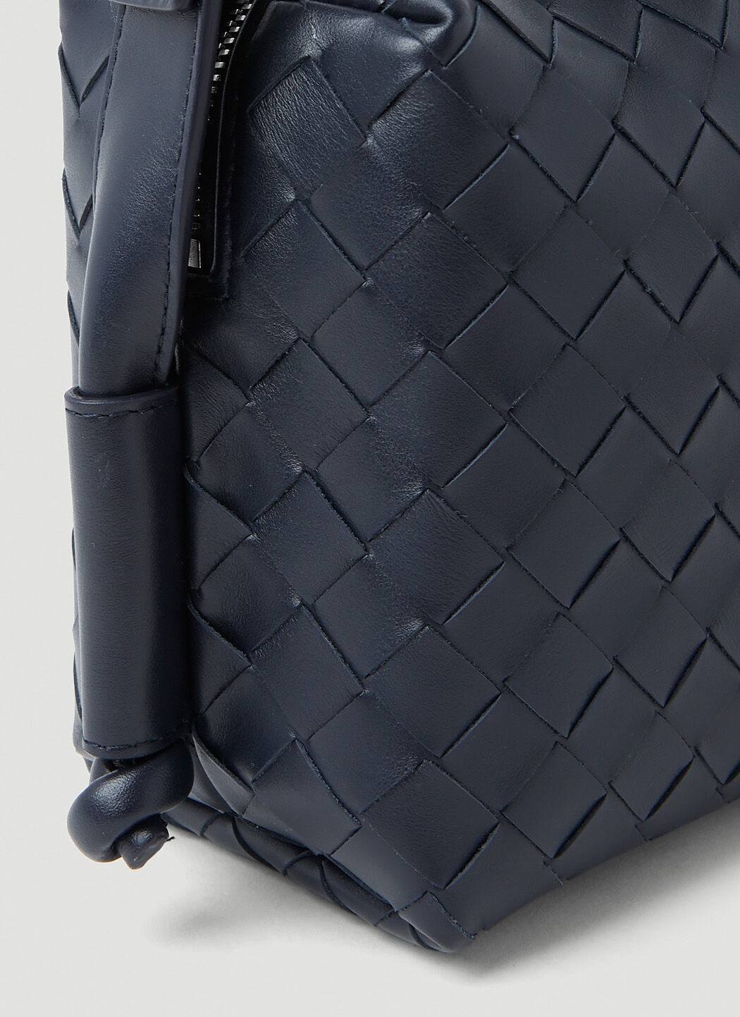 Bottega Veneta Avenue Crossbody Bag | lncc | REVERSIBLE