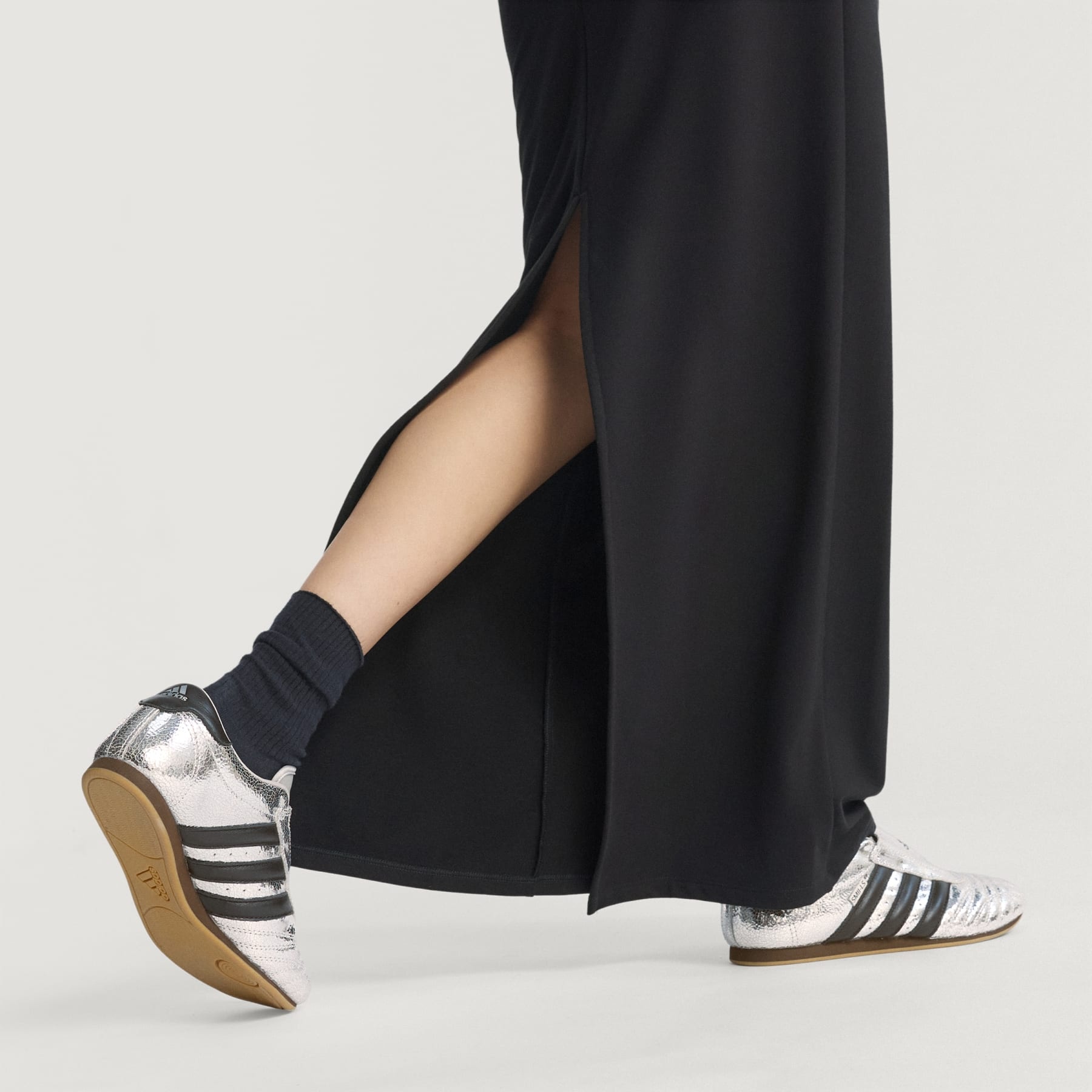 Premium Essentials Skirt - 8